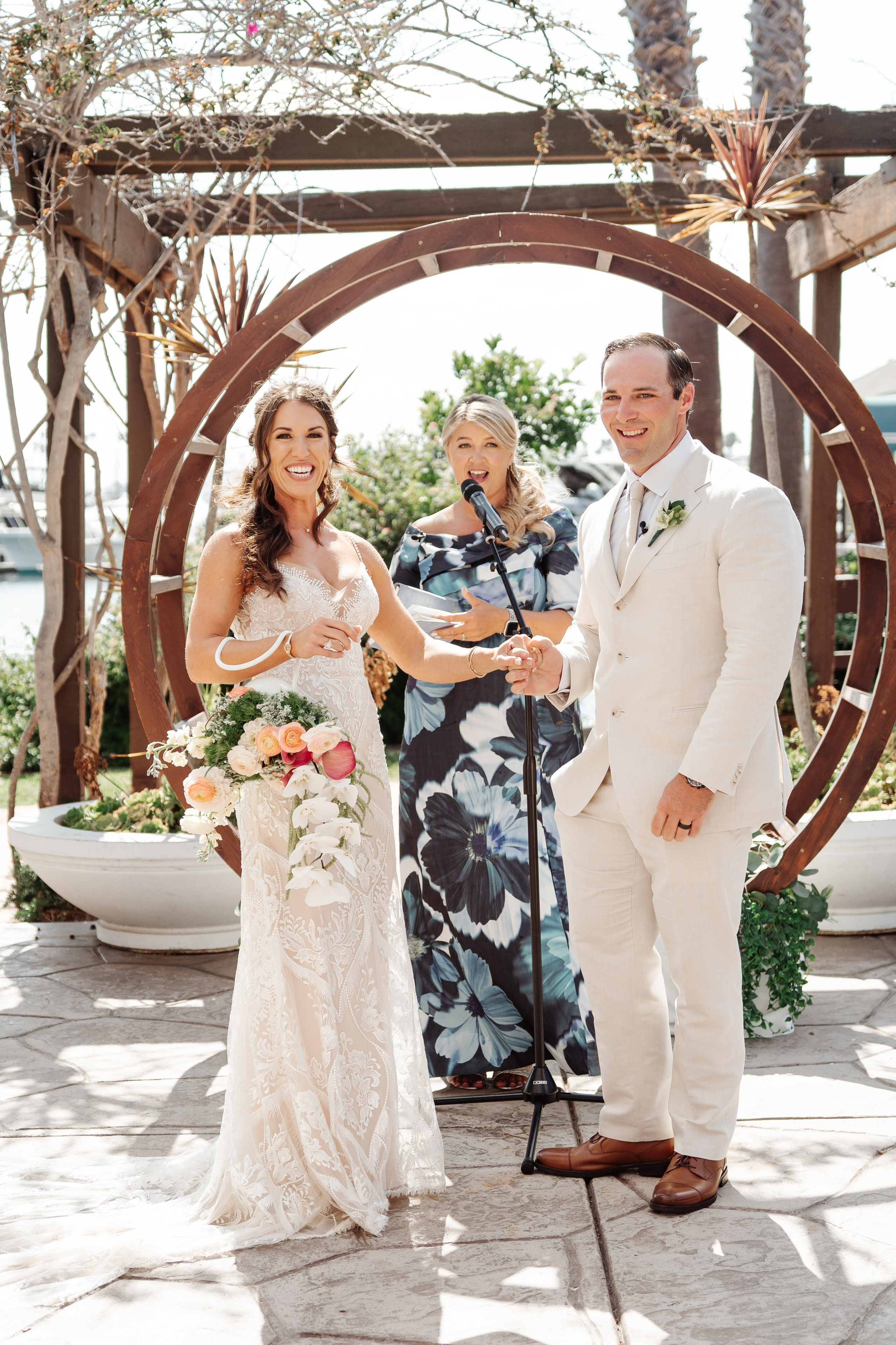 2025-08-16_BryanAmber. Ретушер Зенькевич Света