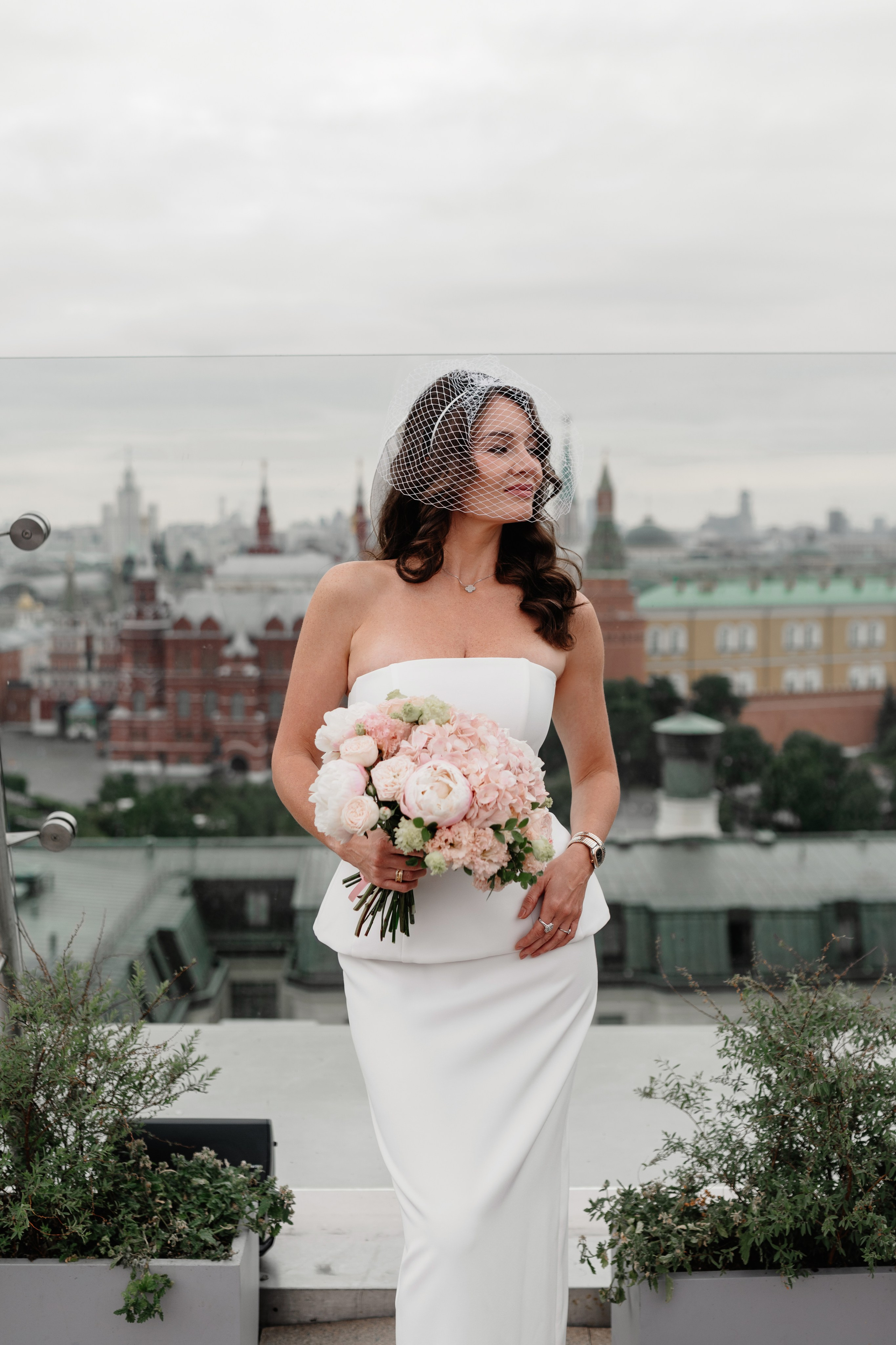 Свадебная фотосессия Ирины и Андрея в центре Москвы