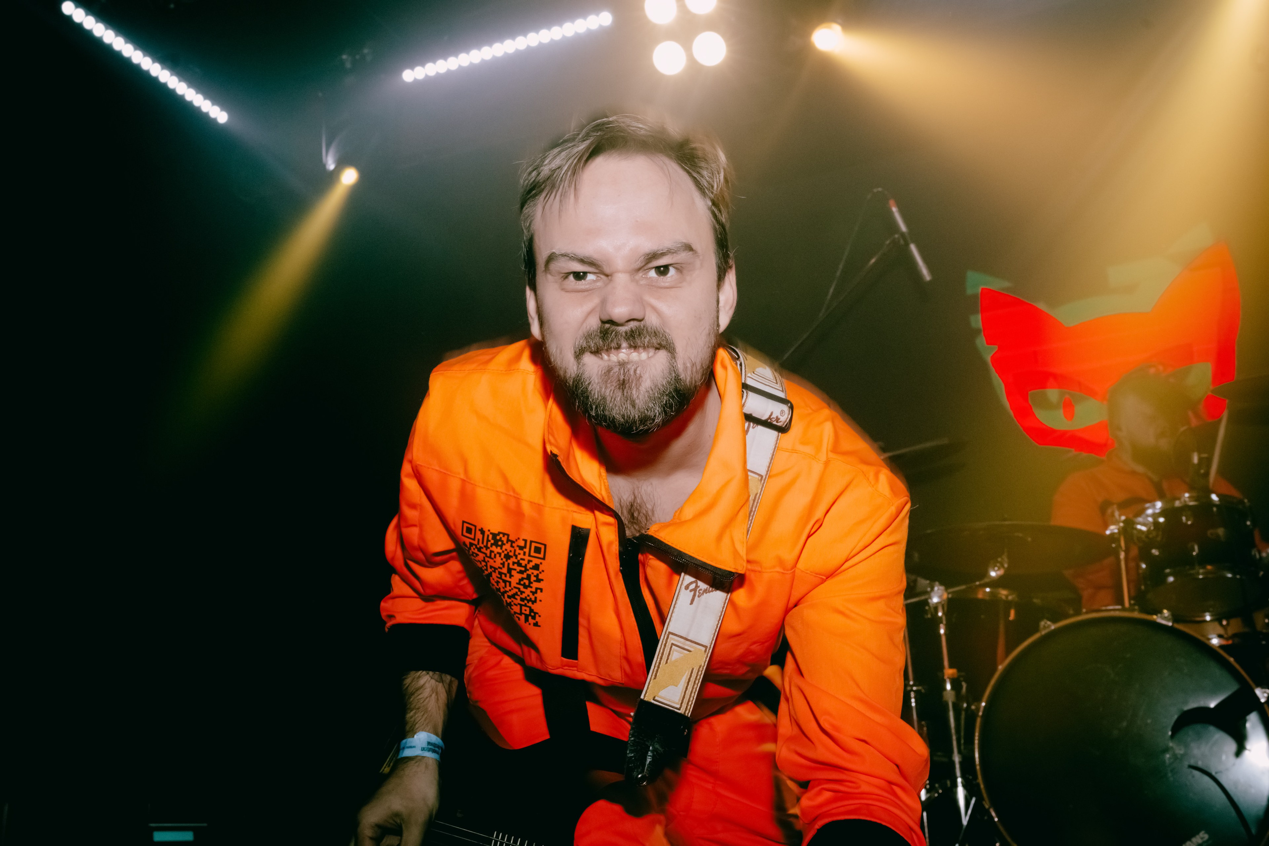 ПОСЛЕДНИЙ ПИОНЕР. Фотограф Елена Богачева (lenalena_na_na_na)