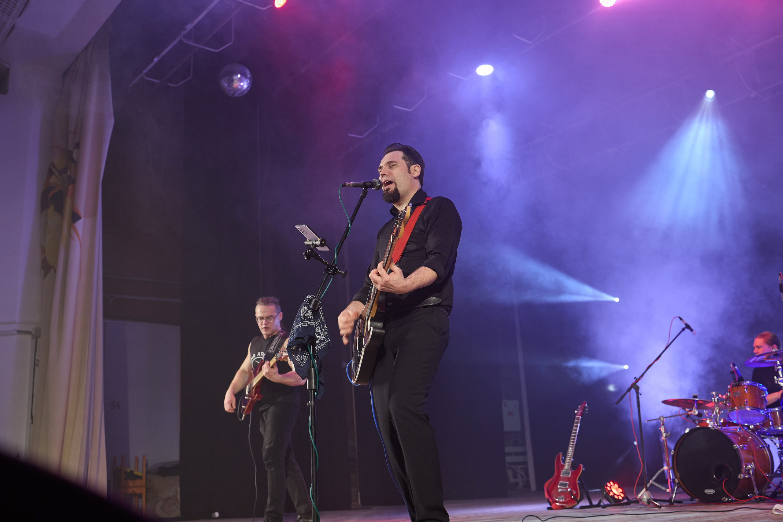 Гр. Ананас концерт 20.02.26. Фотограф видеооператор Пермский край, Пермь, Оса Руслан Саматов