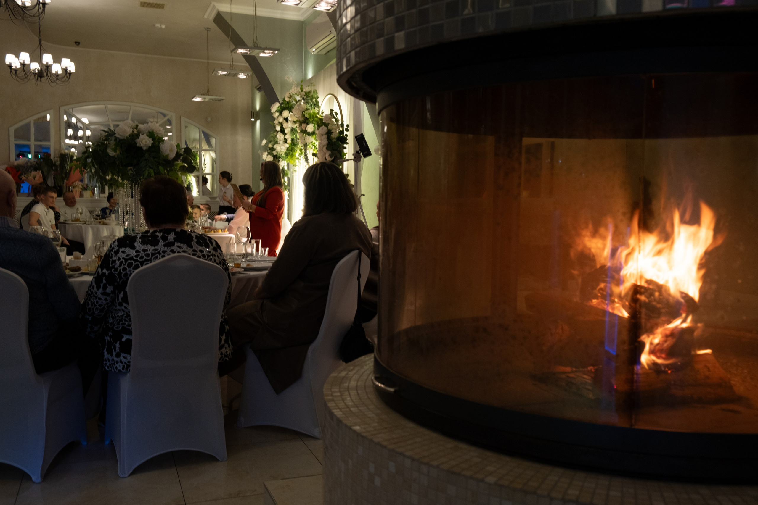 Гостиница Севастополь. Свадебная фотосессия Новый Херсонес. Профессиональная фотосъемка в Крыму. Натуральные эмоции и живые кадры. Забронируйте дату прямо сейчас!