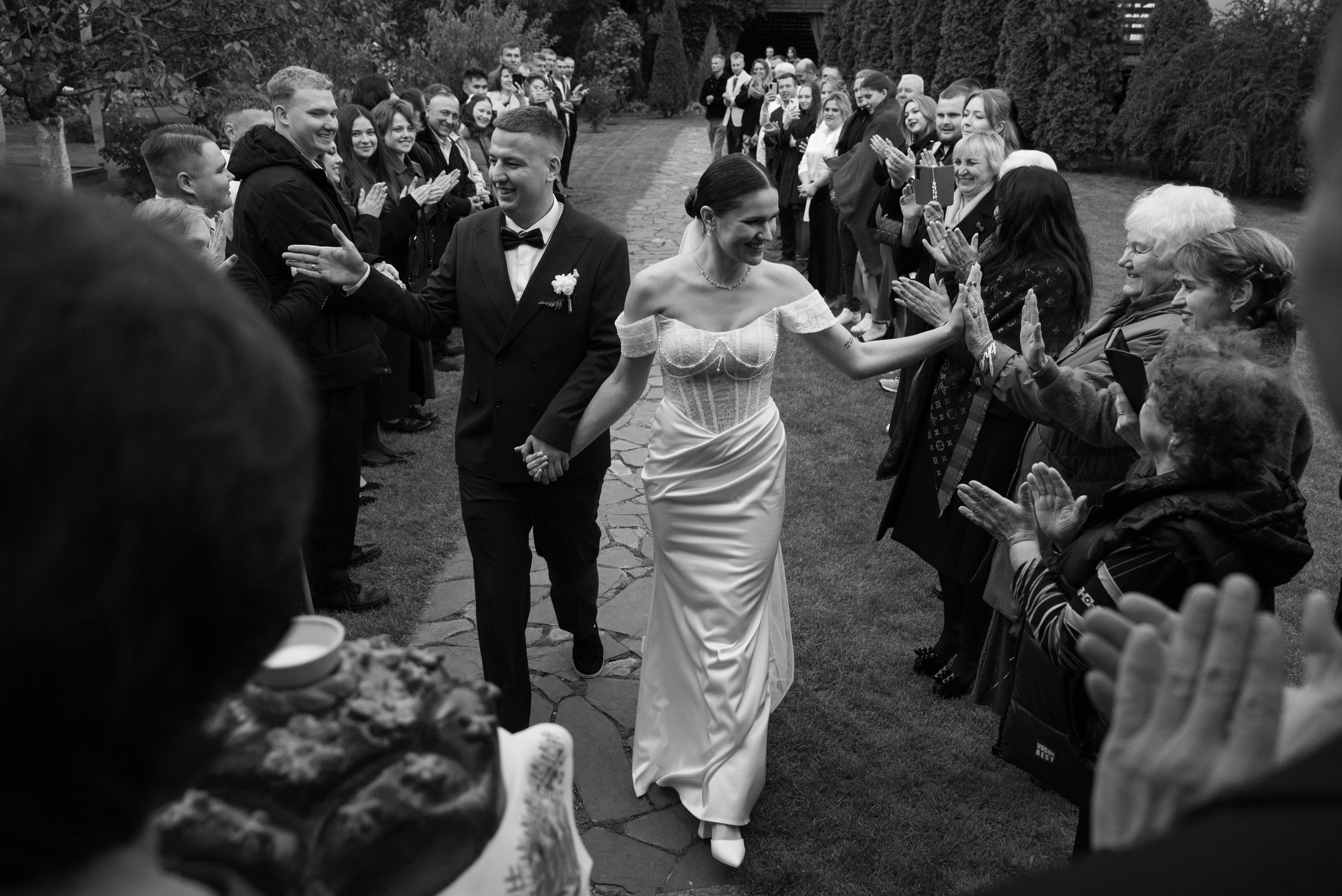 Живи, пока живется, пока бушует кровь. Свадебный фотограф в Минске Вадим Бурчик