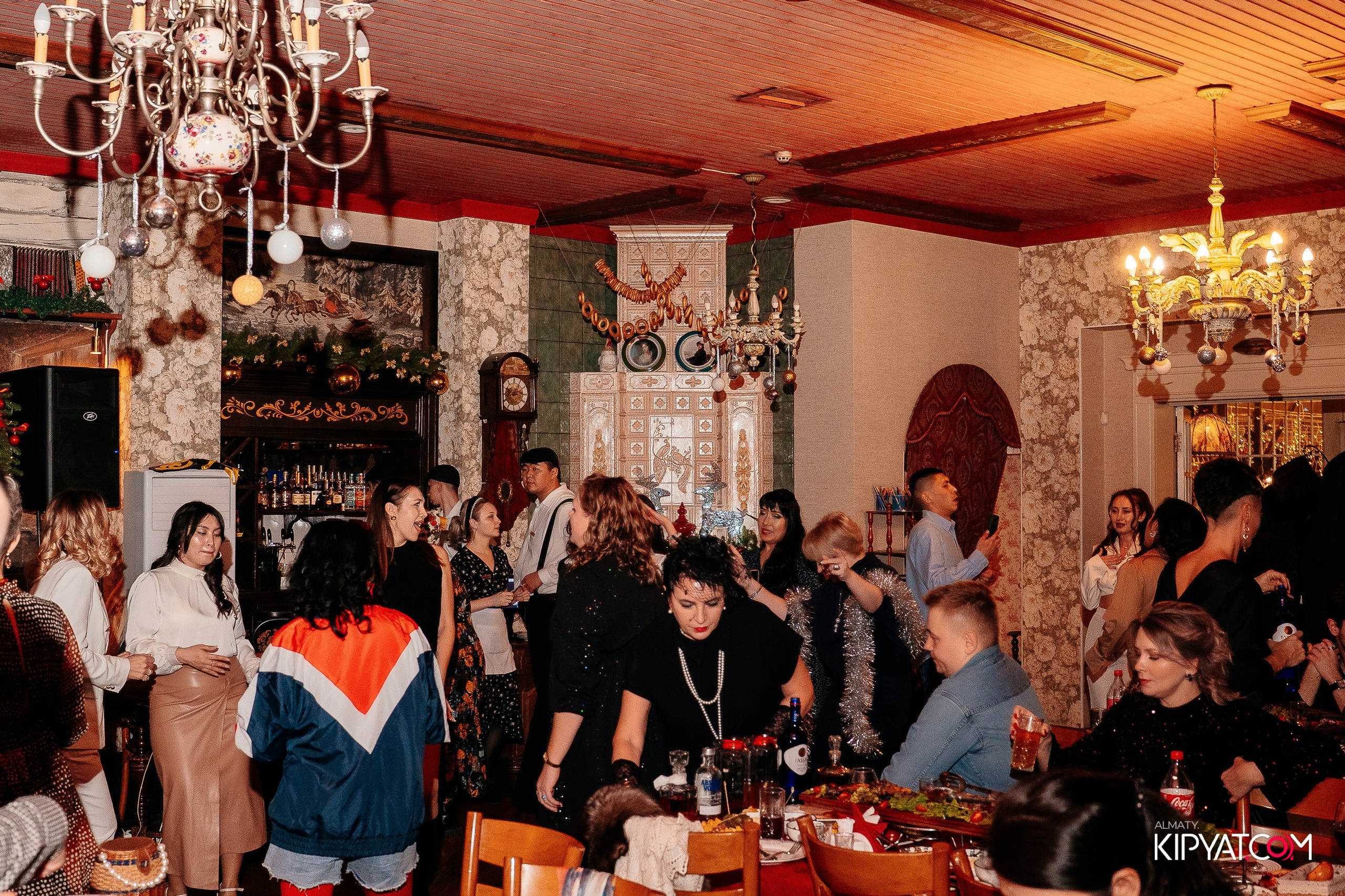 РЕСТОРАН МАРЬИНА РОЩА. КИПЯТКОМ АЛМАТЫ! Фотосъемка мероприятий в Алматы