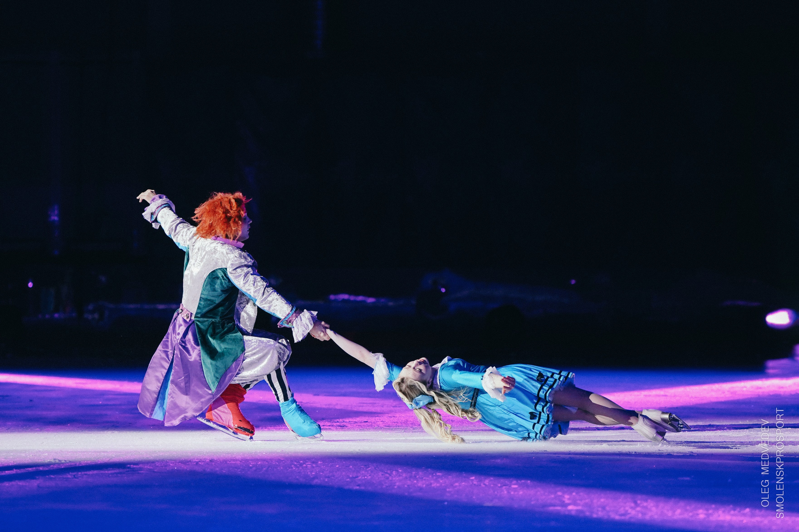 Алиса в стране чудес шоу на льду. Спортивный фотограф Олег Медведев | prosport67 | Смоленск