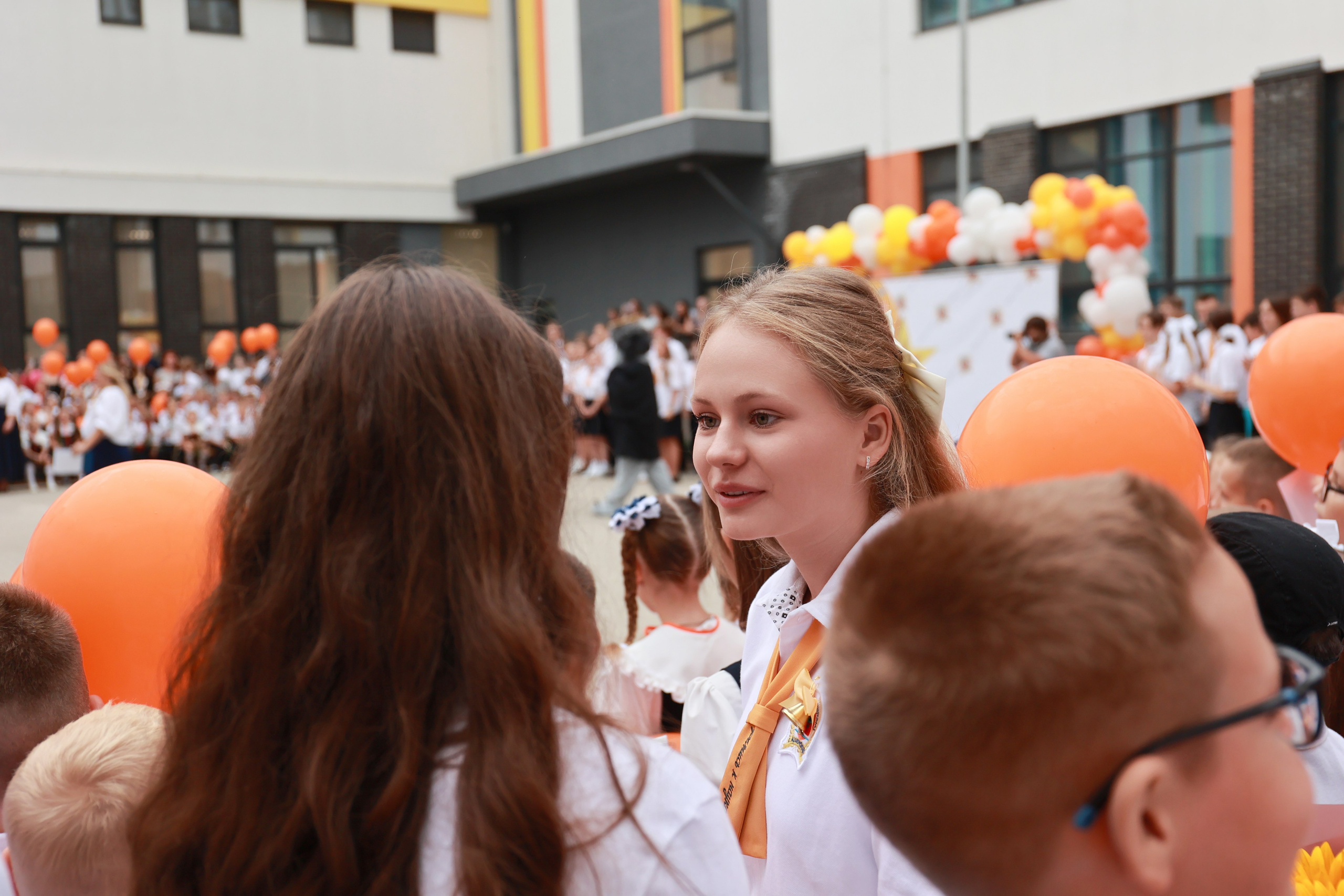 1 сентября (23 гимназия). Детский семейный фотограф Краснодар