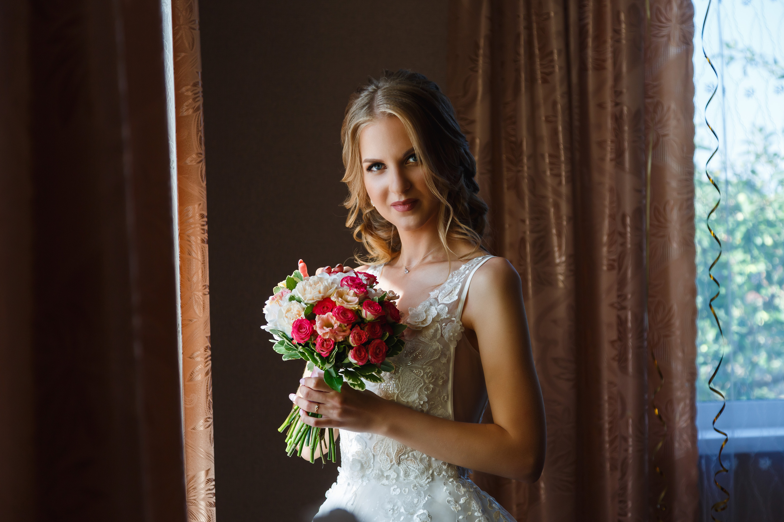 Свадьба Евгения и Ирины. Фотограф Петров Александр Свадьбы, Съемка в студии, Выпускные альбомы г. Балашов