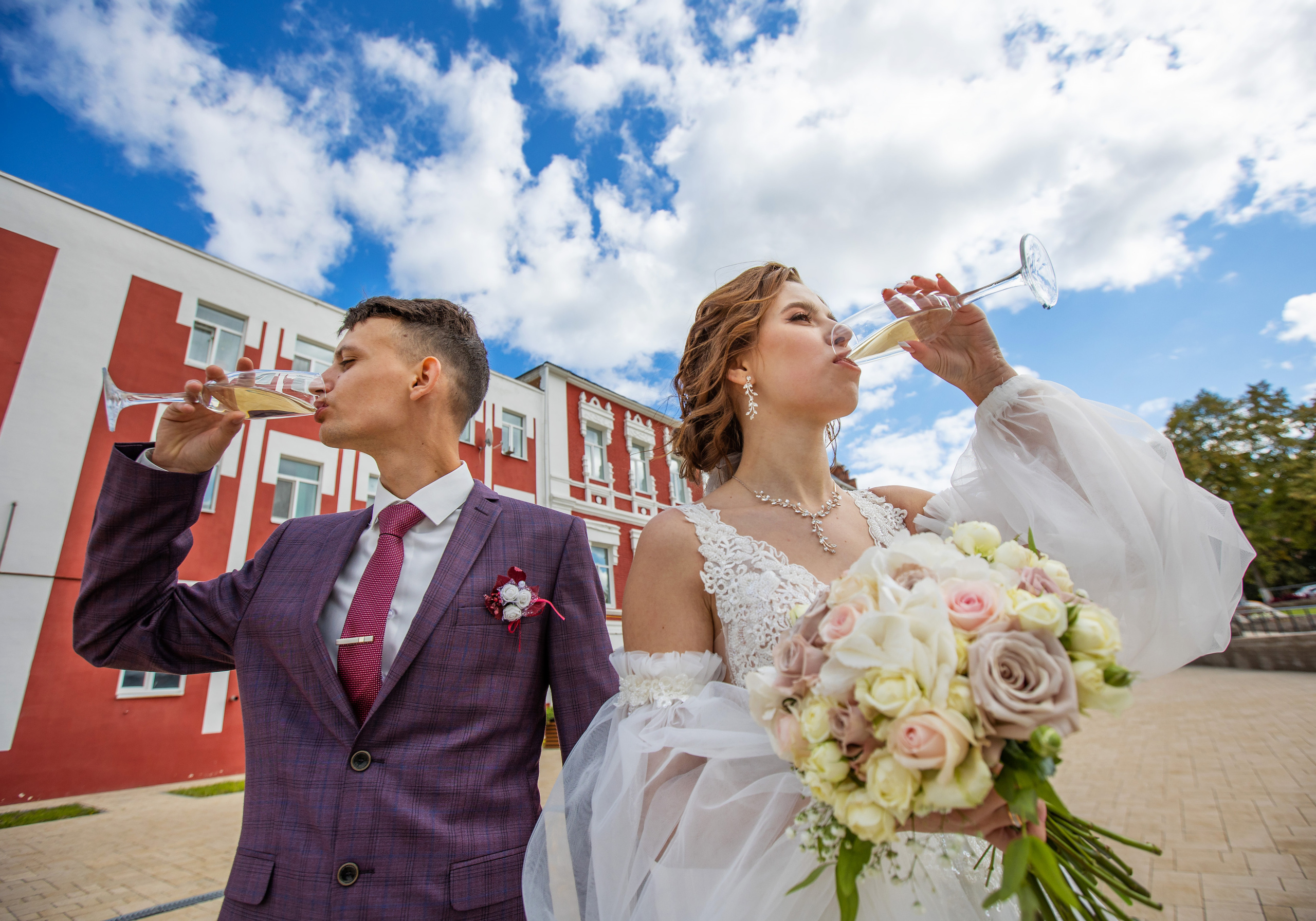 Свадебный день Александра и Валерии. Фотограф Петров Александр Свадьбы, Съемка в студии, Выпускные альбомы г. Балашов