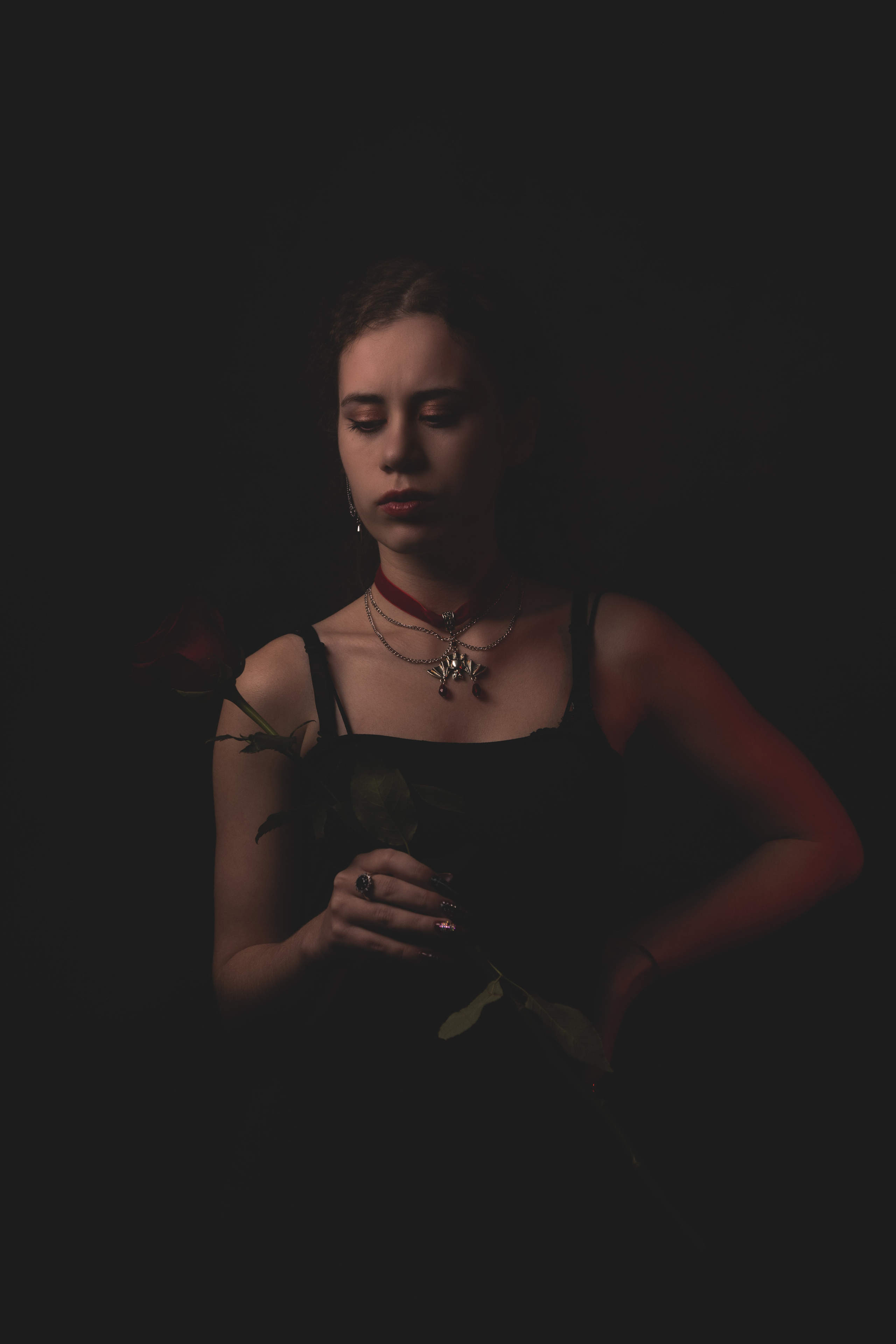 Red/Black. Фотограф Петров Александр Свадьбы, Съемка в студии, Выпускные альбомы г. Балашов