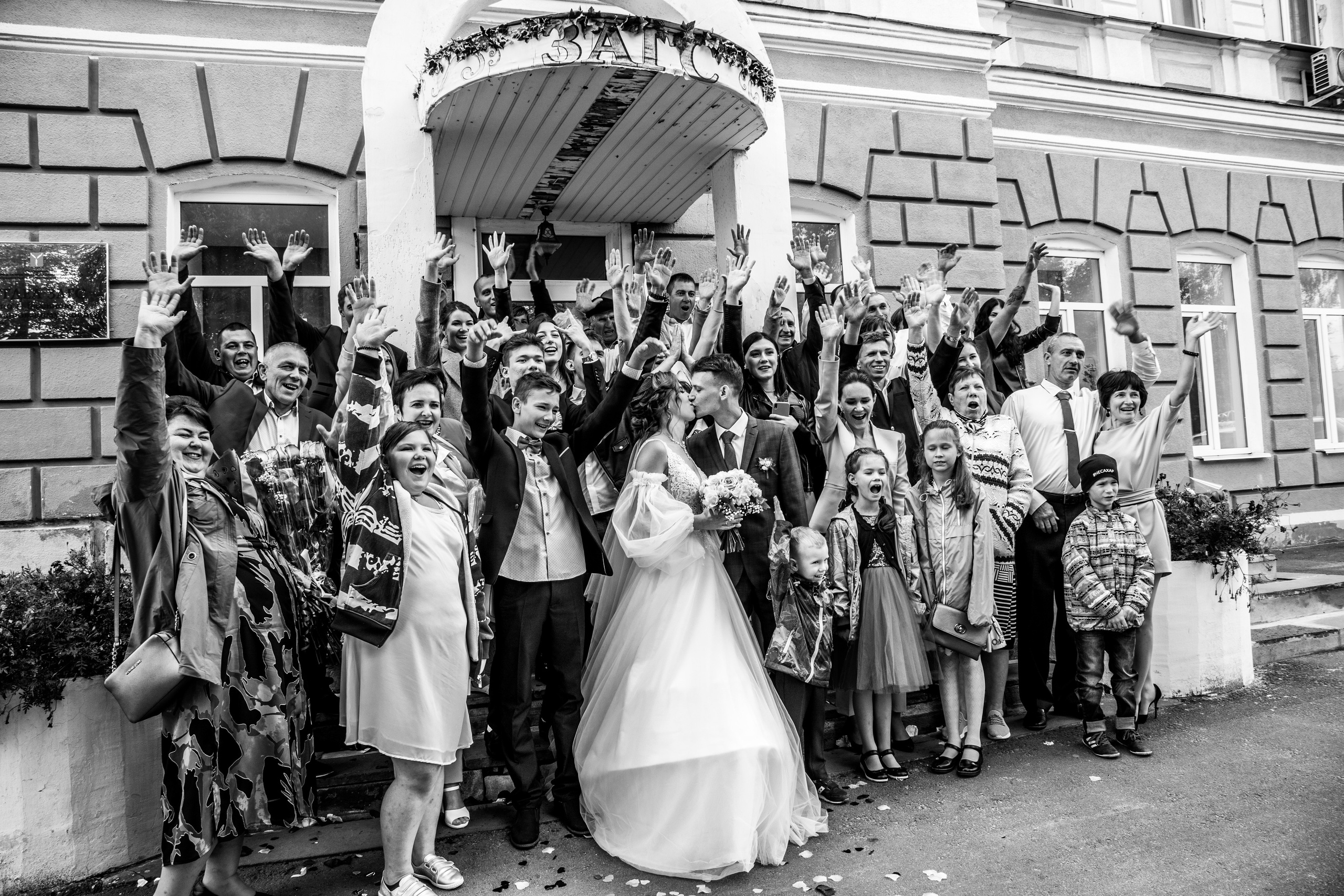 Свадебный день Александра и Валерии. Фотограф Петров Александр Свадьбы, Съемка в студии, Выпускные альбомы г. Балашов