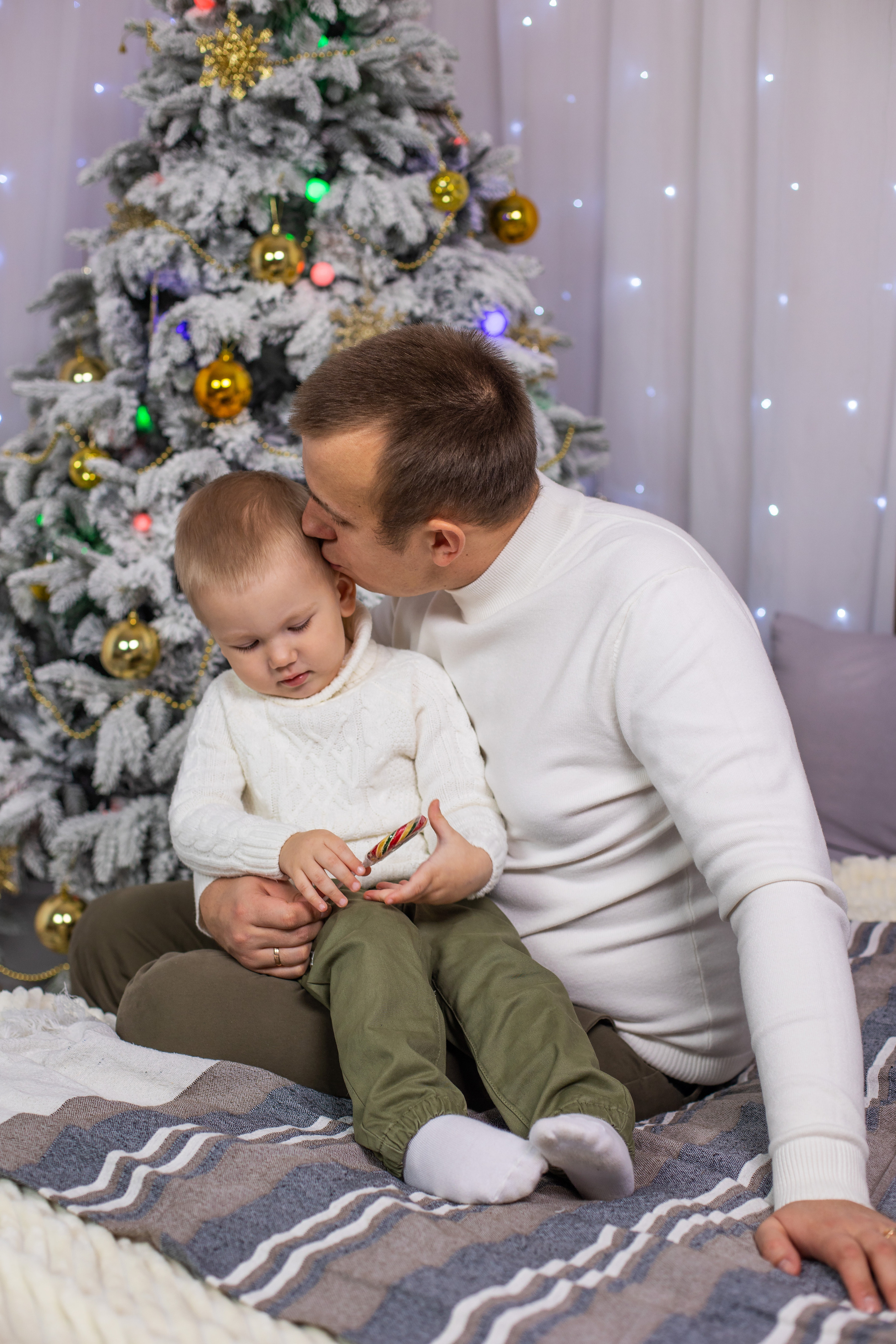 Новогодняя семейная история. Фотограф Петров Александр Свадьбы, Съемка в студии, Выпускные альбомы г. Балашов