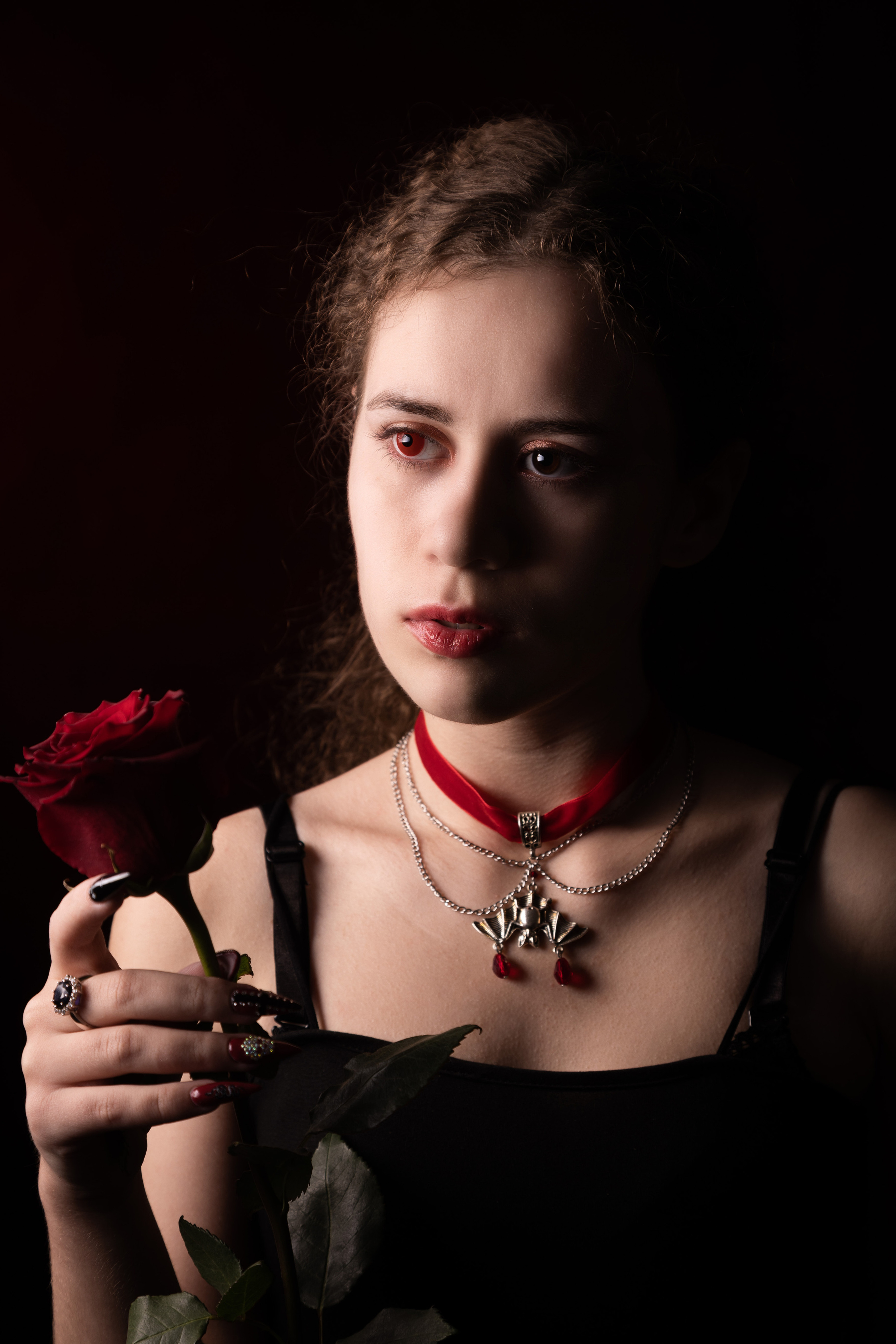 Red/Black. Фотограф Петров Александр Свадьбы, Съемка в студии, Выпускные альбомы г. Балашов