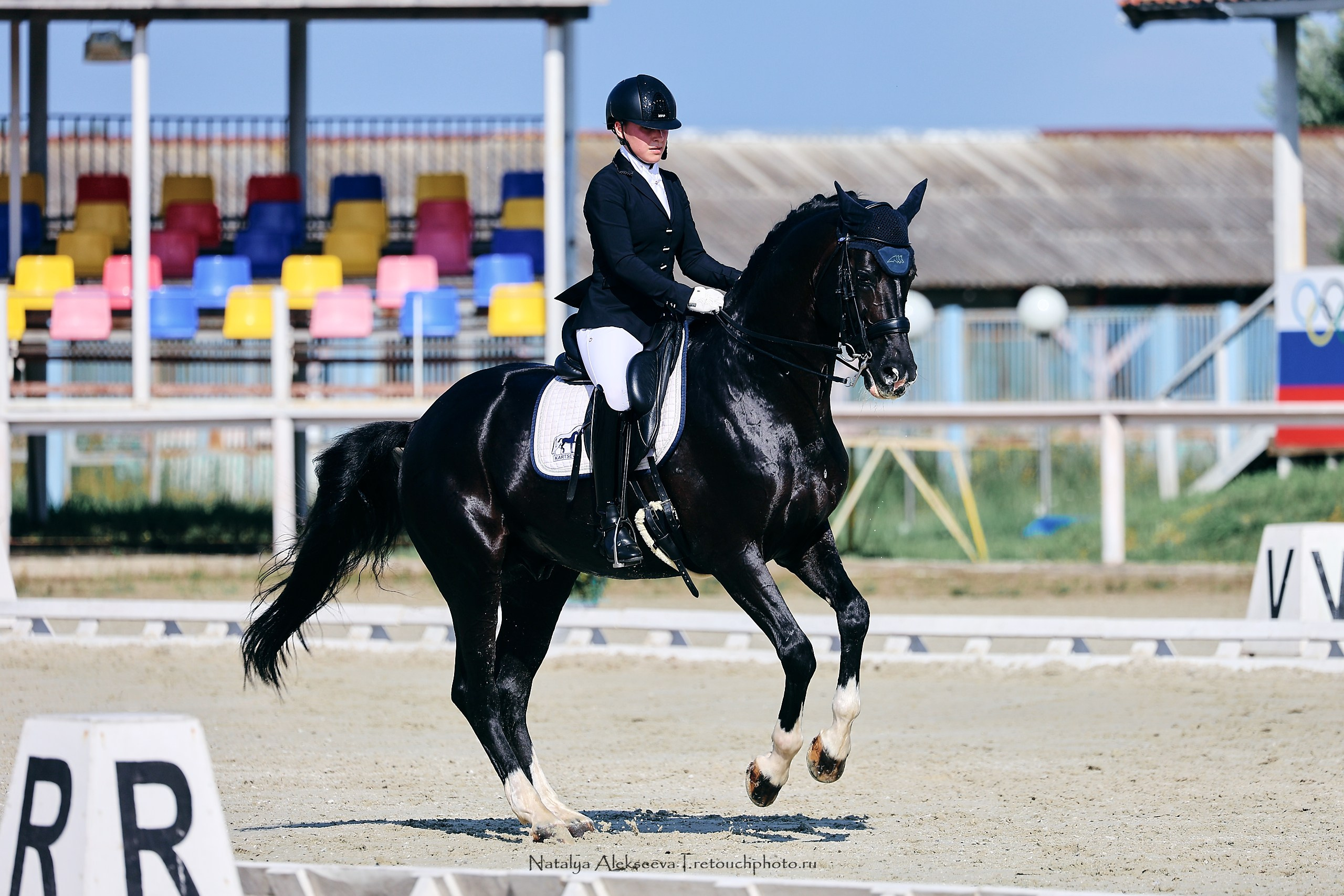 Личный ЧР по выездке, КСК Конаковские конюшни | 08'2023. Репортажный фотограф и ретушер в Москве Наталья Алексеева