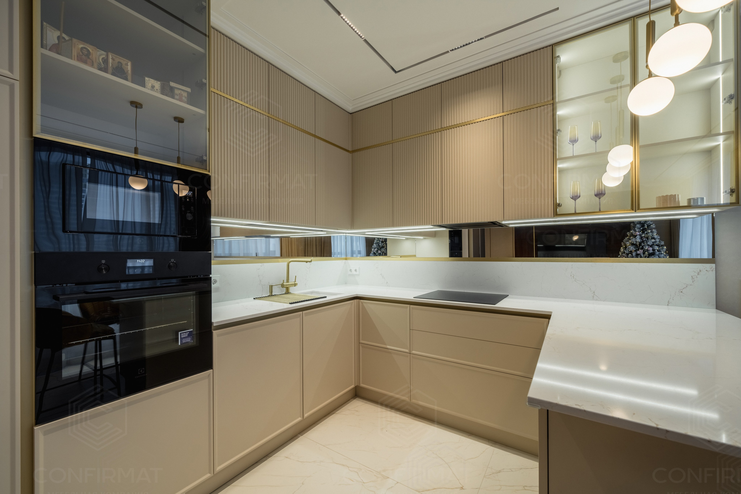 Кухне в цвете «крем Сабайон». Мебель на заказ