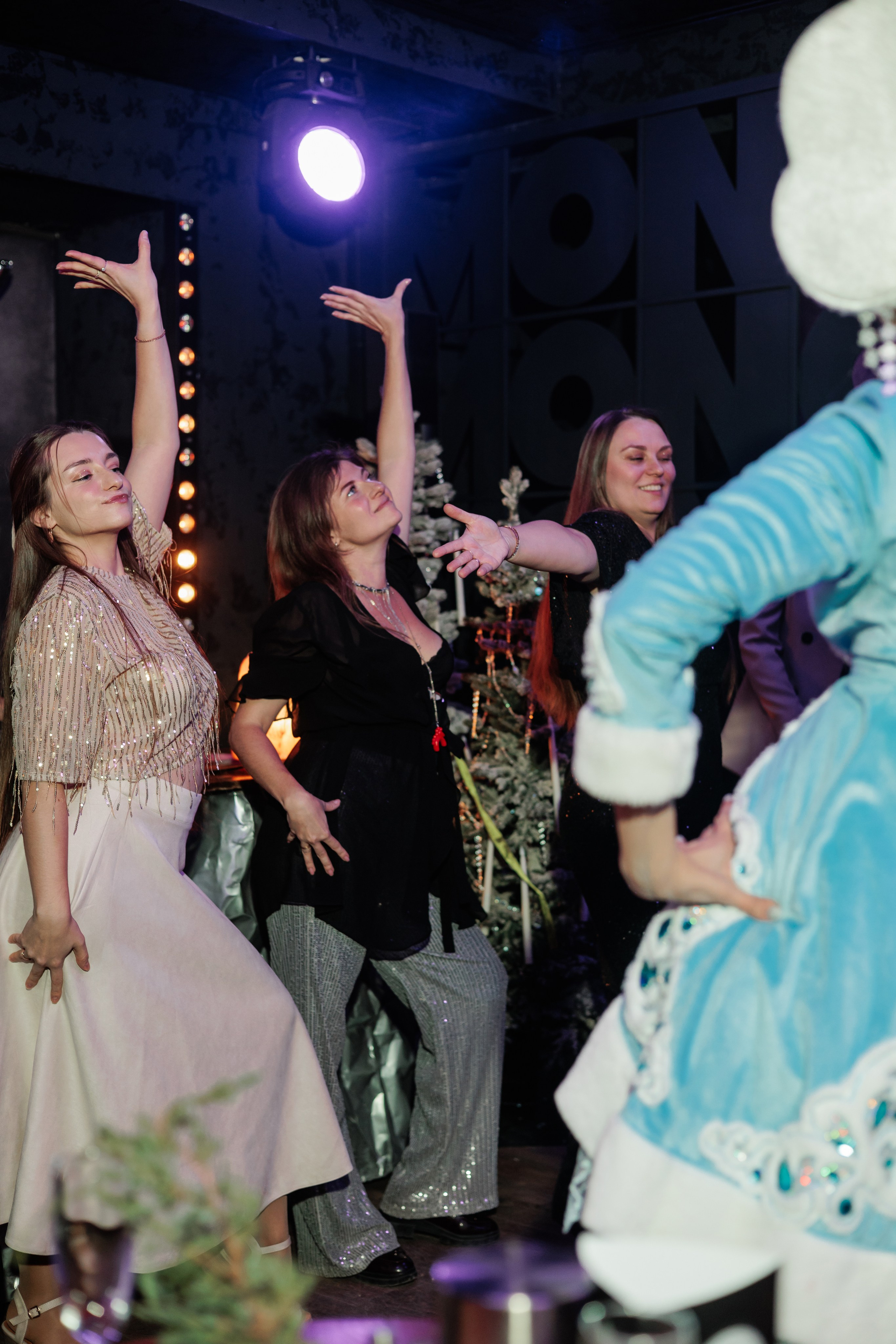 Репортаж Mona. Фотограф Саратов Анастасия