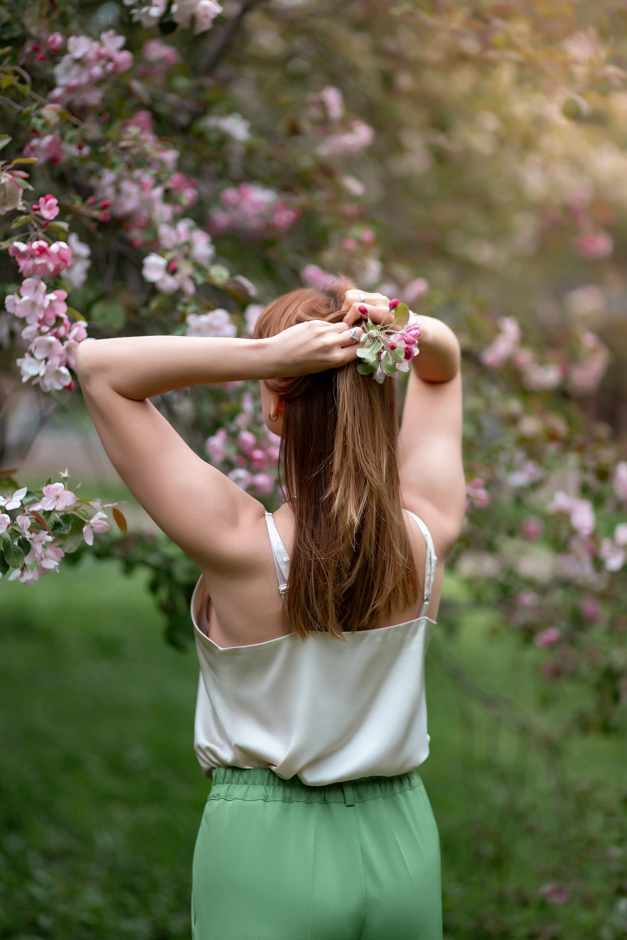 Розовая яблоня. Детский и семейный фотограф в Красноярске Юлия Бирюкова