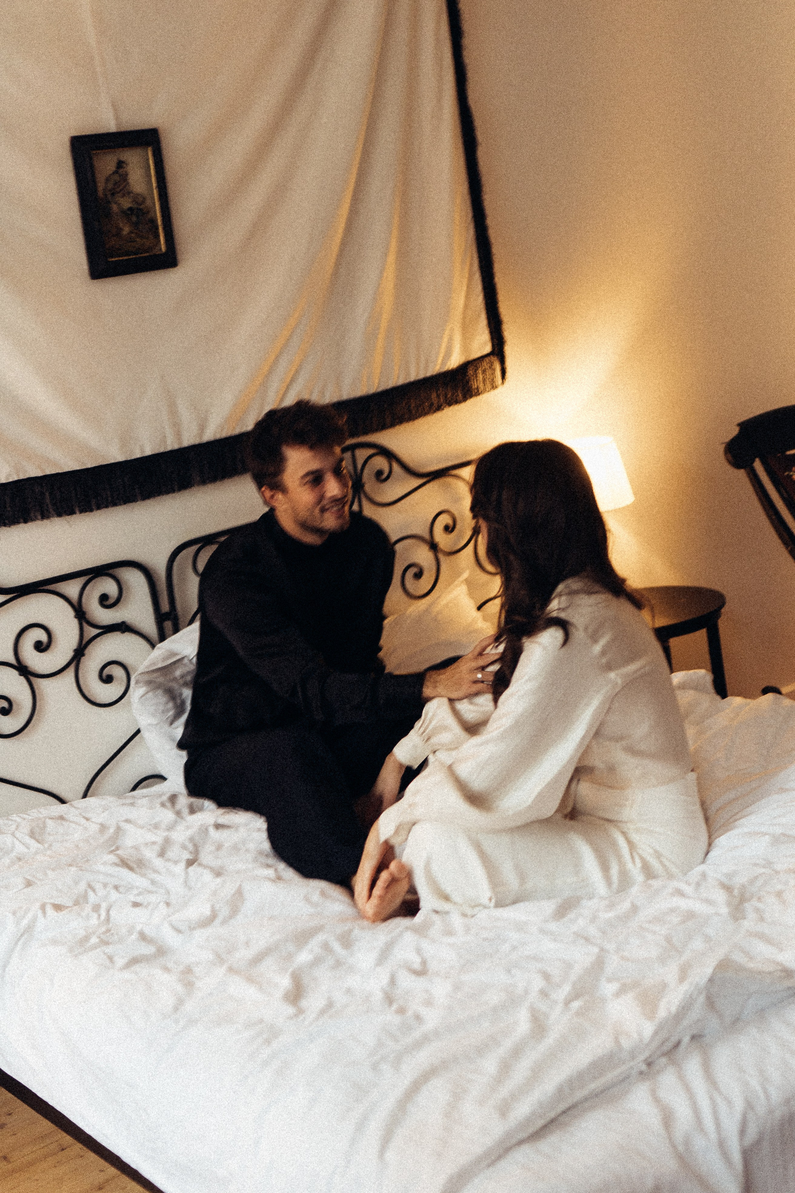 УТРО ЖЕНИХА И НЕВЕСТЫ В ПИТЕРСКОЙ КВАРТИРЕ И СЬЕМКА С СВАДЕБНЫХ ОБРАЗАХ. Профессиональный фотограф, Санкт-Петербург — Виктория Богомолова