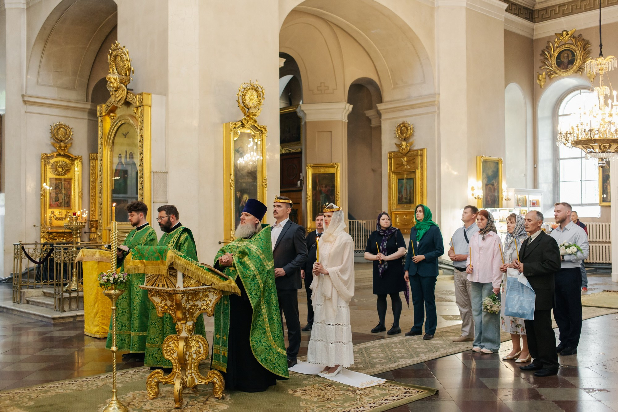 Венчание в Спасо Преображенском соборе сколько стоит, где повенчаться в Питере, обвенчаться в Санкт Петербурге, какую церковь выбрать для венчания, стоимость венчания в СПб