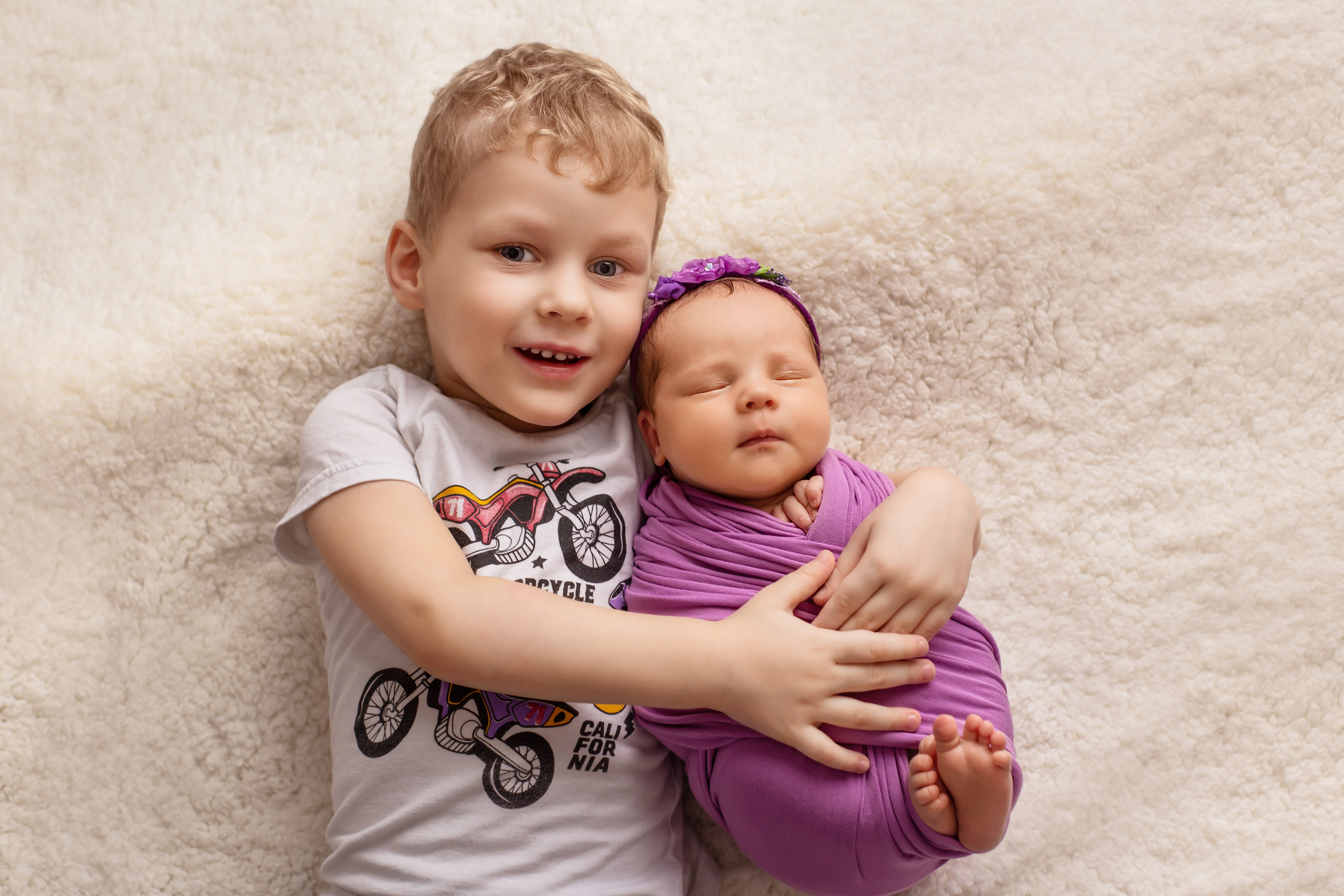 Новорождённые. Оля Март. Фотограф новорождённых город Лида. Фотограф на годик в Лиде