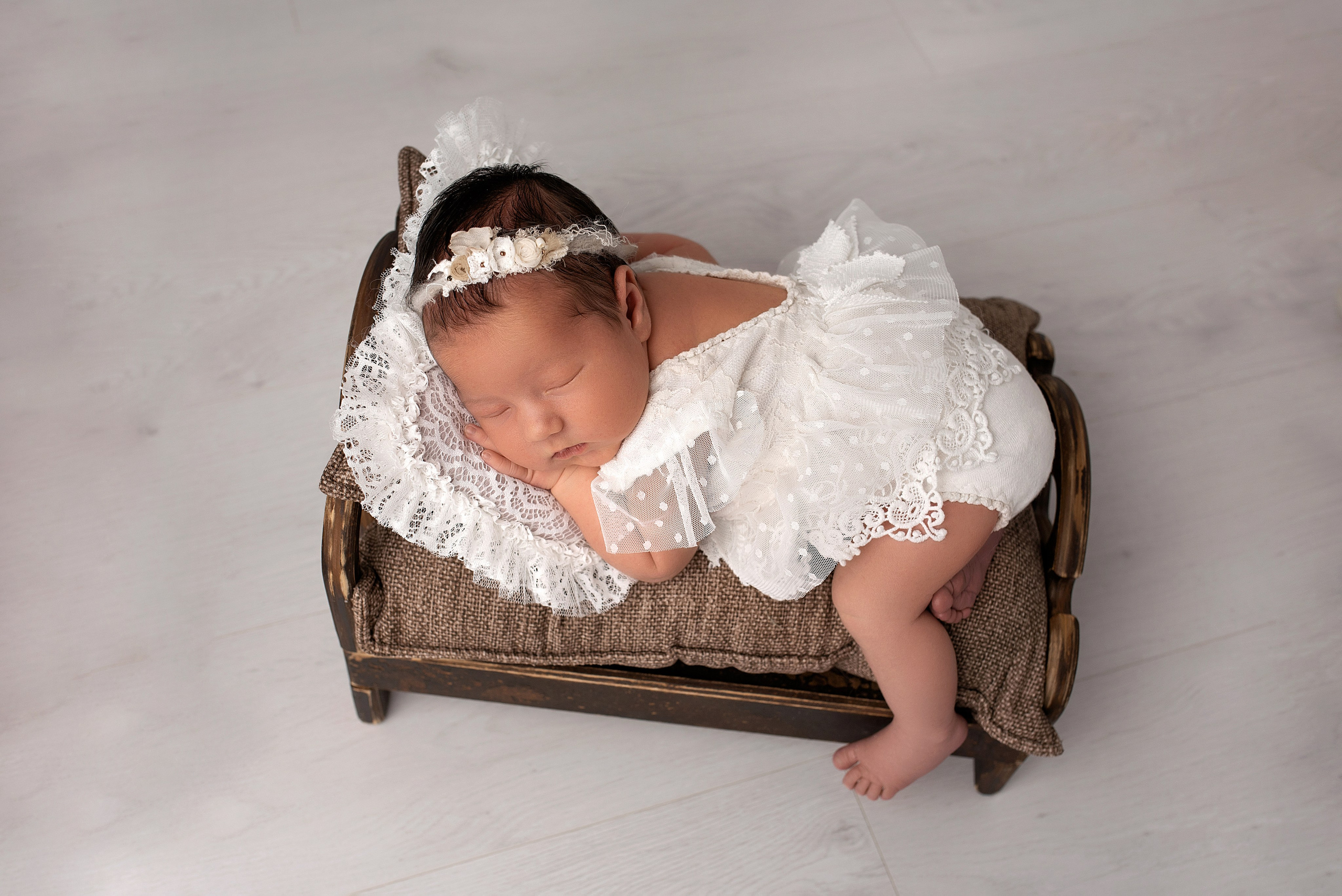 Новорождённые девочки. Детский фотограф новорождённых в Минске Боровик Екатерина