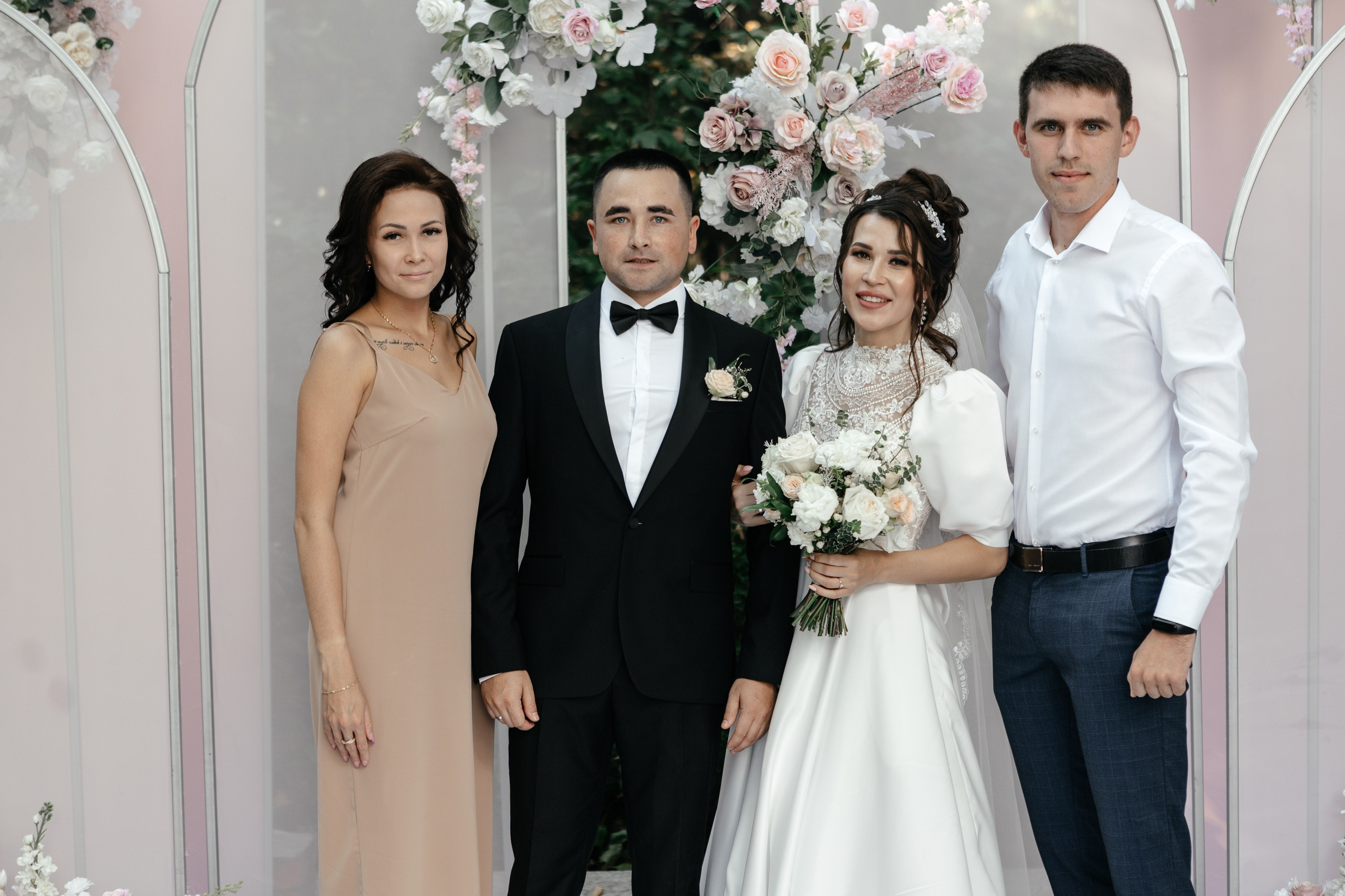 Свадебный фотограф Уфа — Руслан ГабдлисламовЖивые эмоции, красивые кадры, воспоминания на всю жизнь.Работаю по всей Республике Башкортоста. Свадебный фотограф Уфа Руслан Габдлисламов