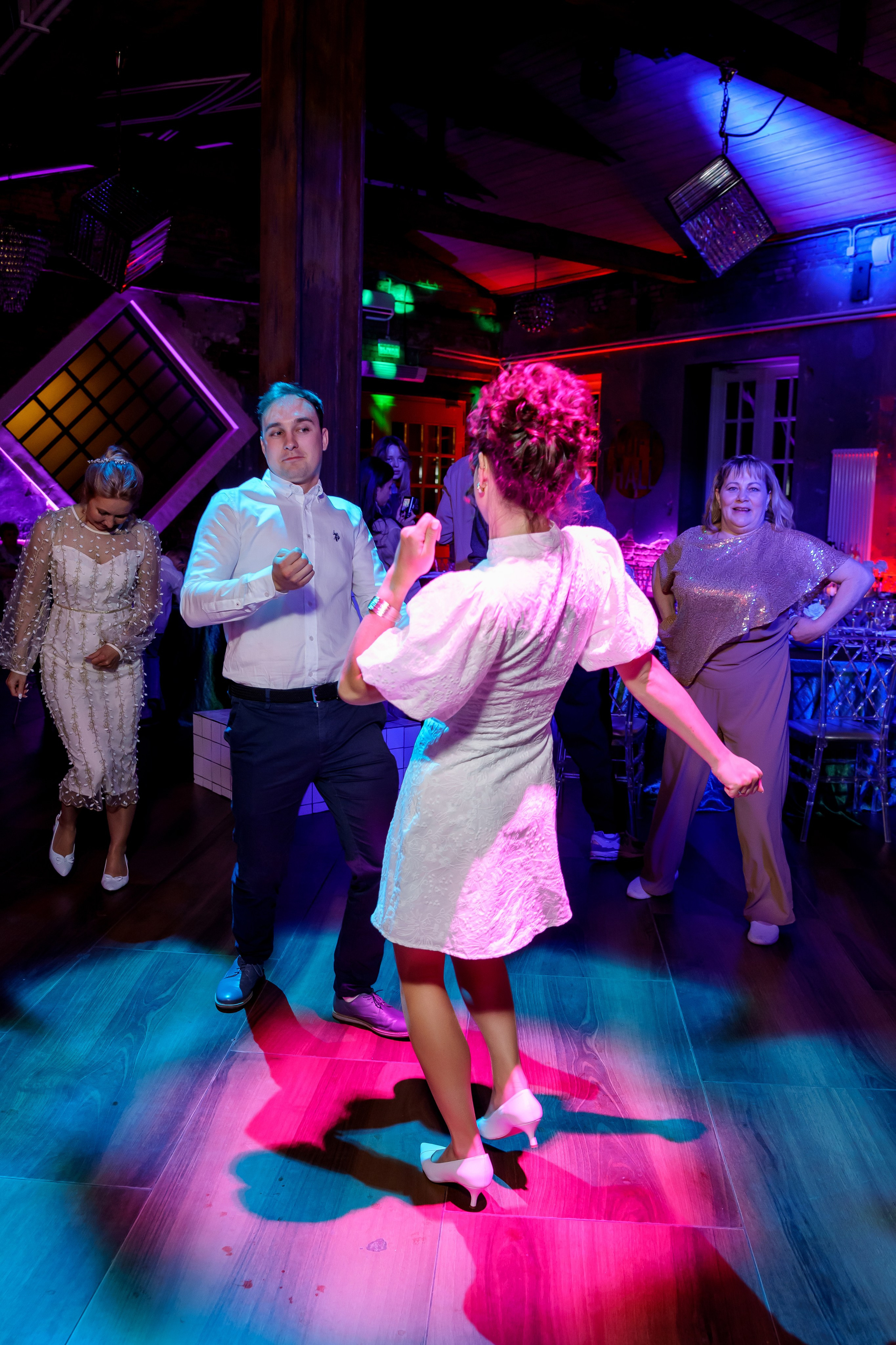 Александра и Иван. Свадебный банкет Loft Hall. Фотограф и видеограф в Москве и Московской области Мария Вишня