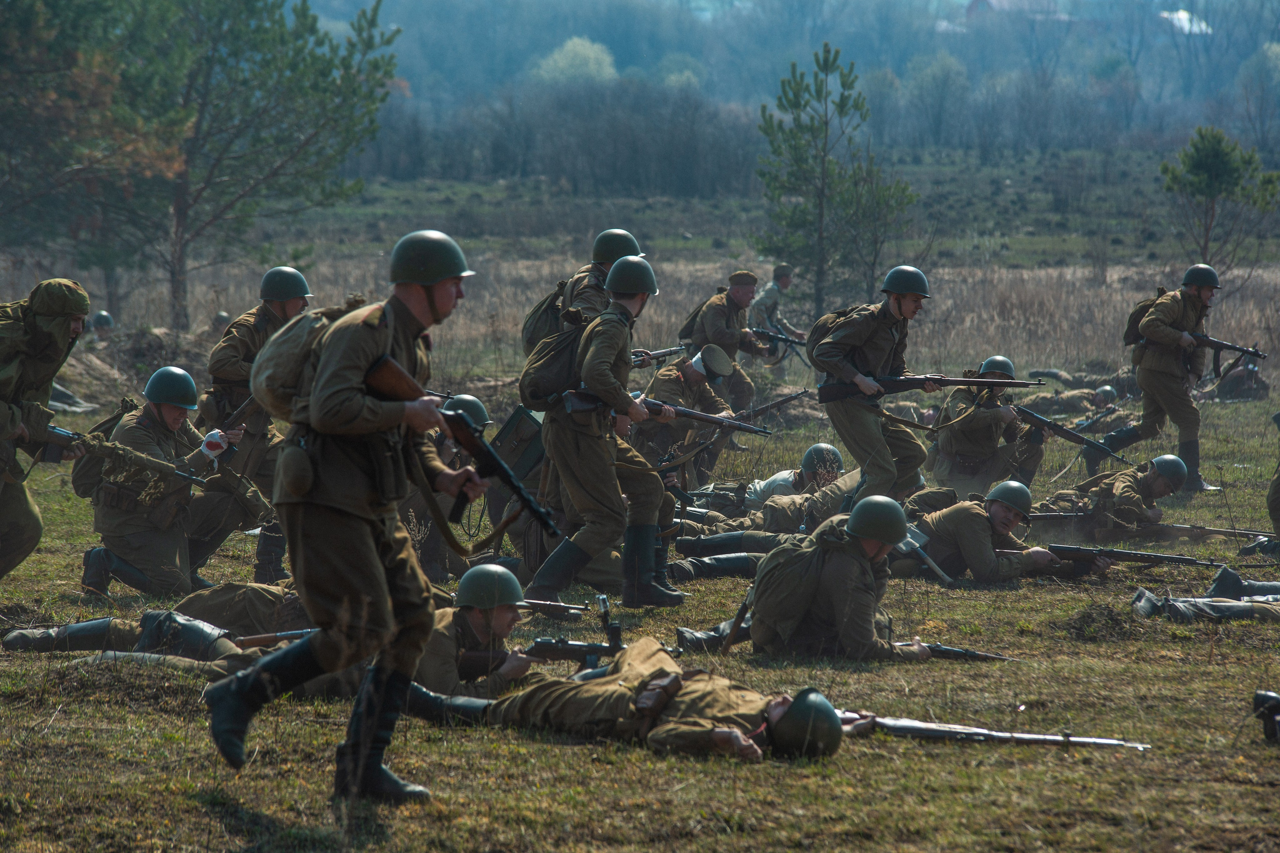 РЕКОНСТРУКЦИЯ БОЯ — ВОВ — БИТВА ЗА ГОРОД. Профессиональный фотограф в Мценске и Орловской области