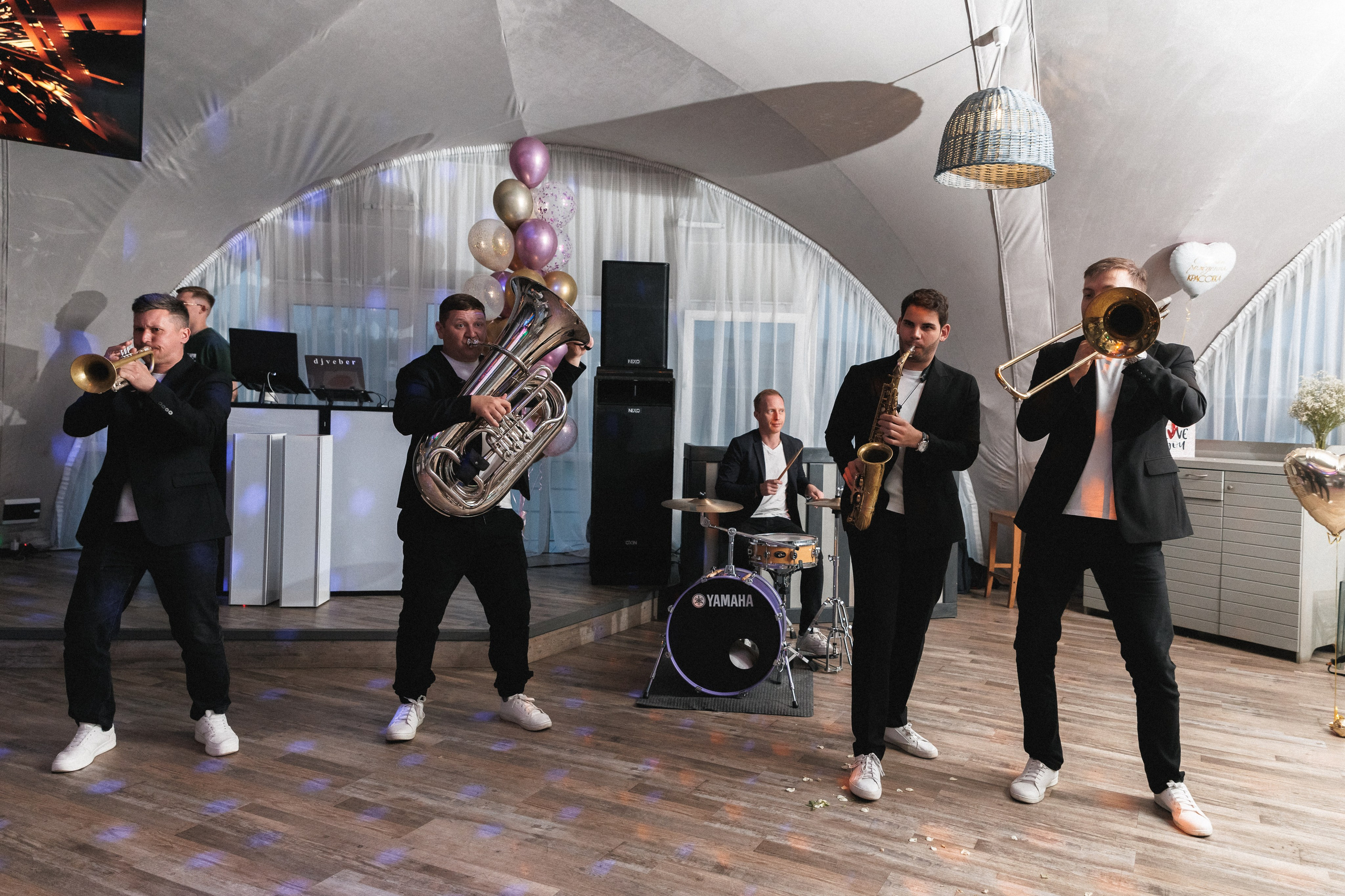 День Рождения Яны 19 лет