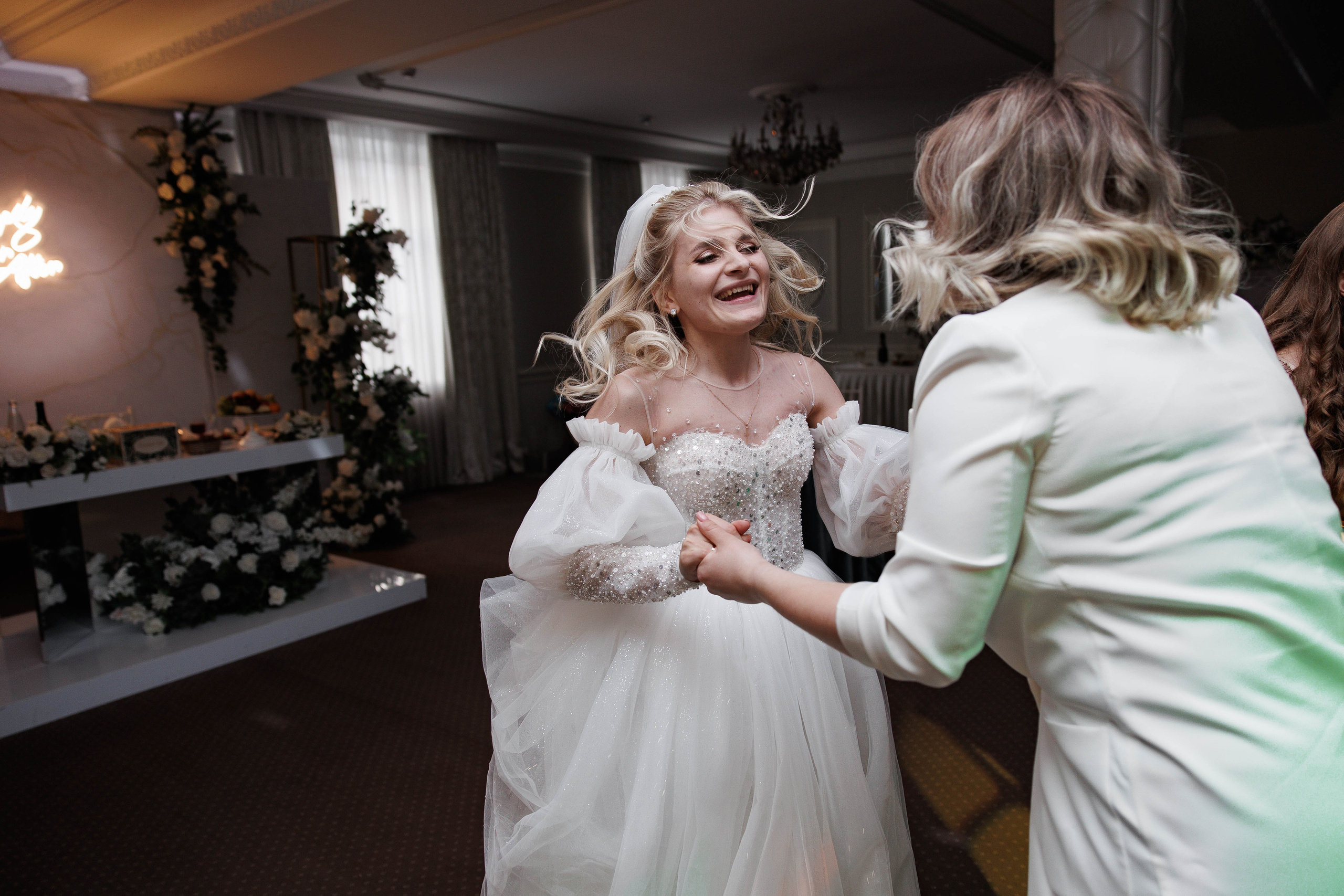 На сиреневой луне…. Галерея