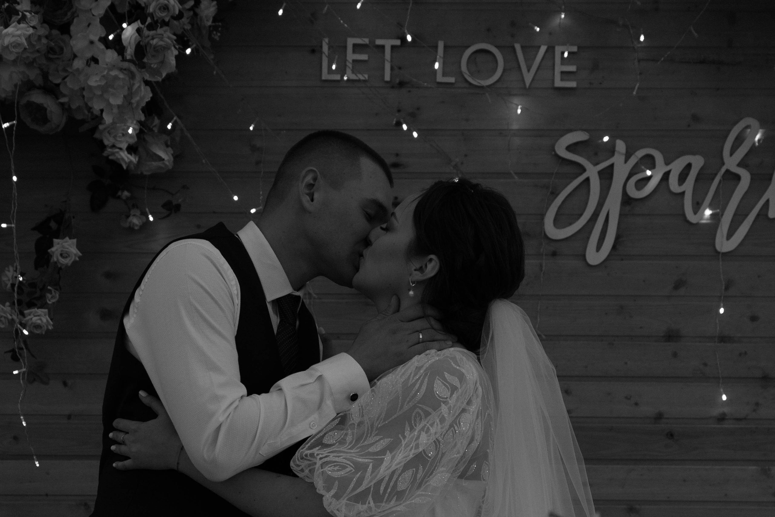 Военные тоже плачут. Галерея