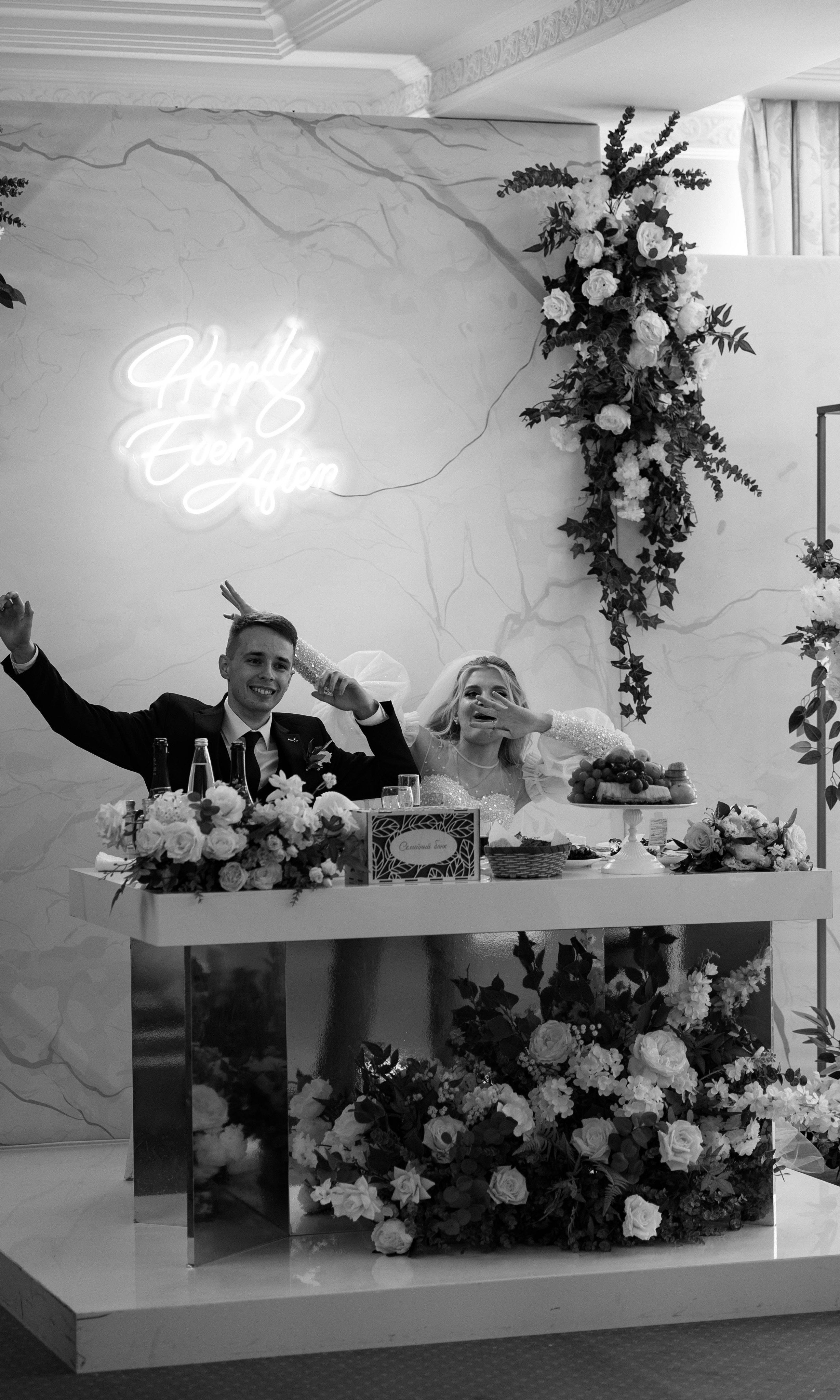 На сиреневой луне…. Галерея