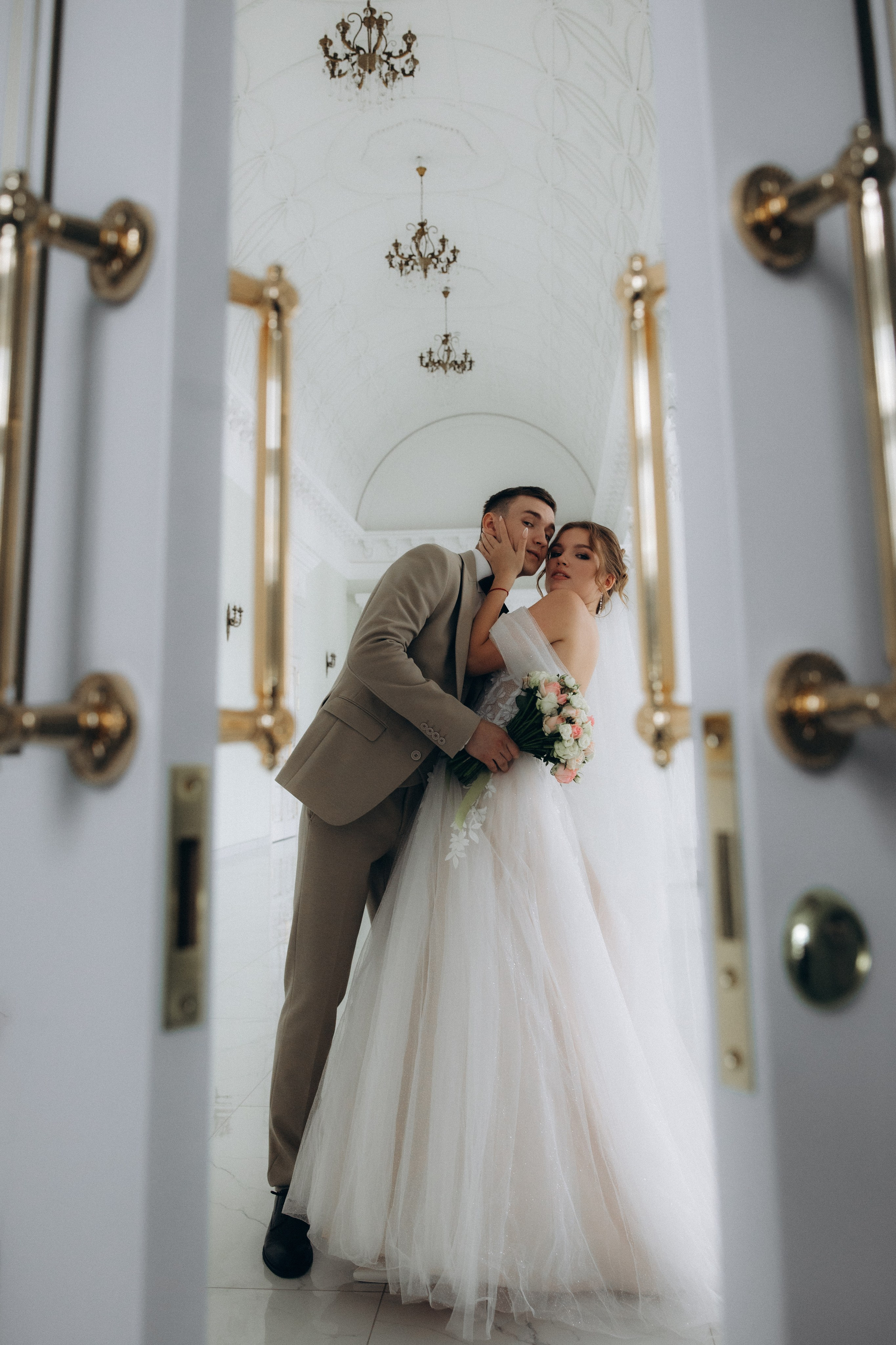 Арина и Антон. Алена Бадамшина — свадебный фотограф Воронеж / Москва