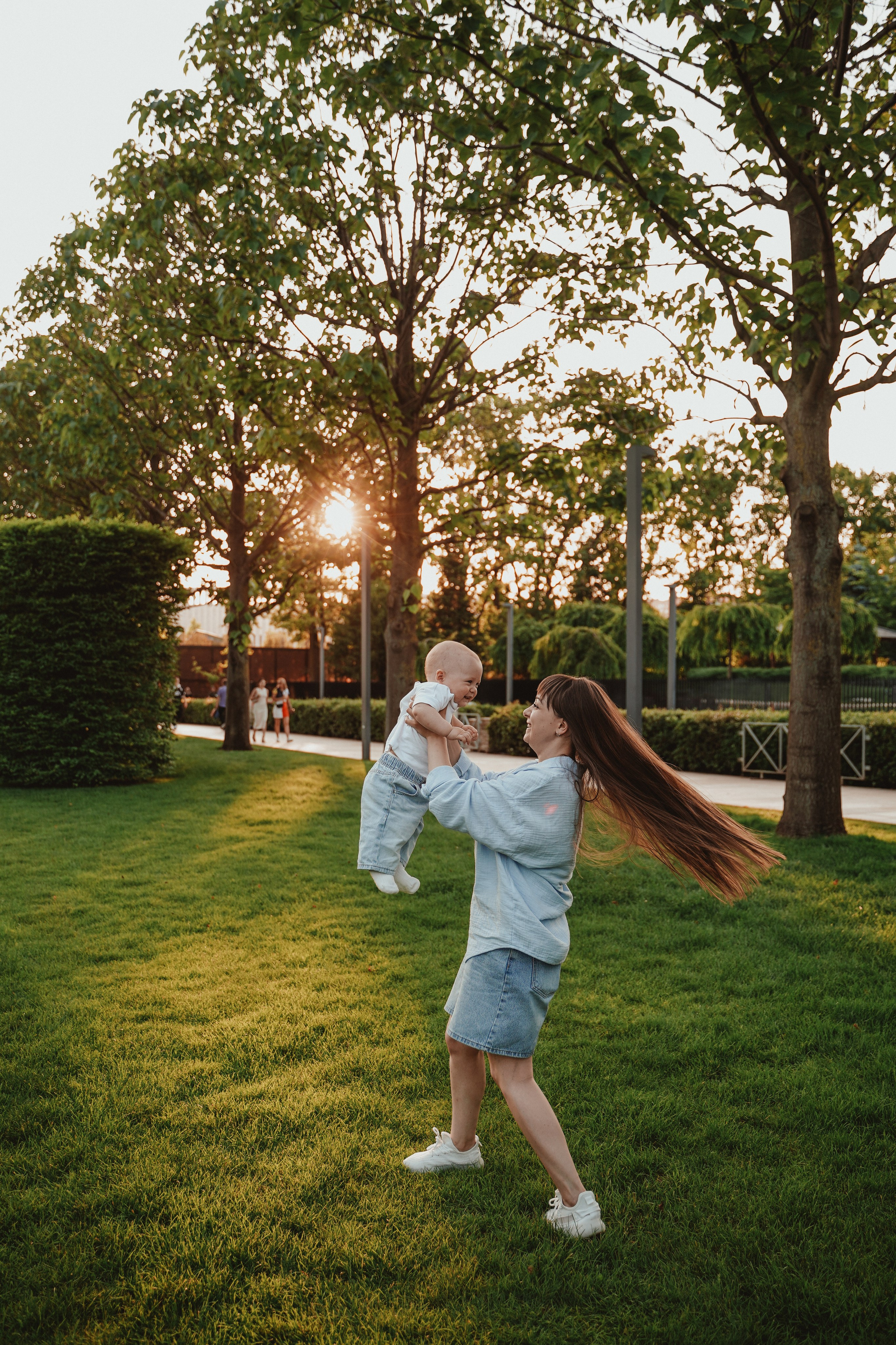 Семейная фотосессия в парке Галицкого. Семейный и женский фотограф в Краснодаре Анастасия Приймак