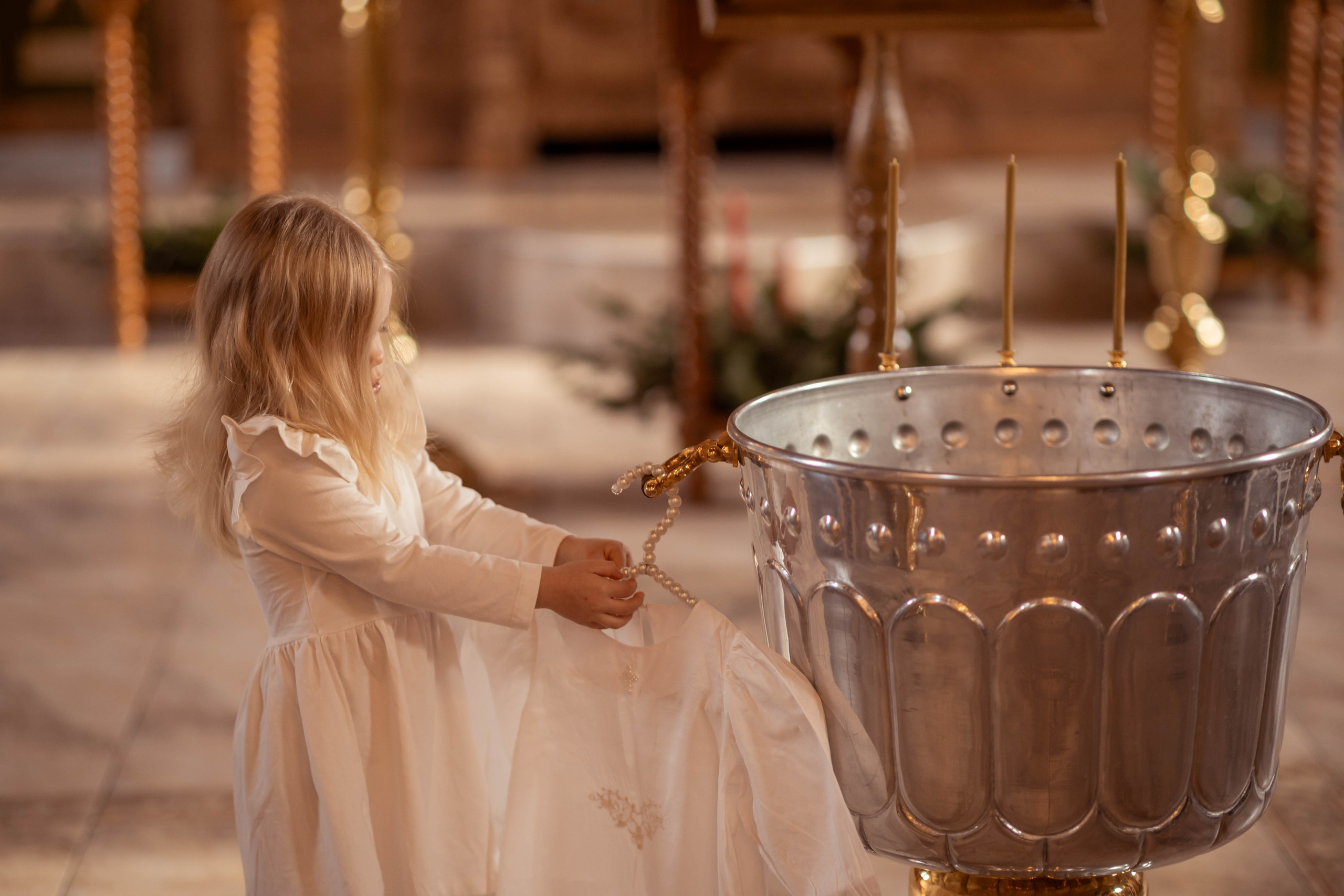 Крещение в Пантелеимоновском храме в городе Батайск. Олеся Семейская свадебный и семейный фотограф в Ростове-на-Дону