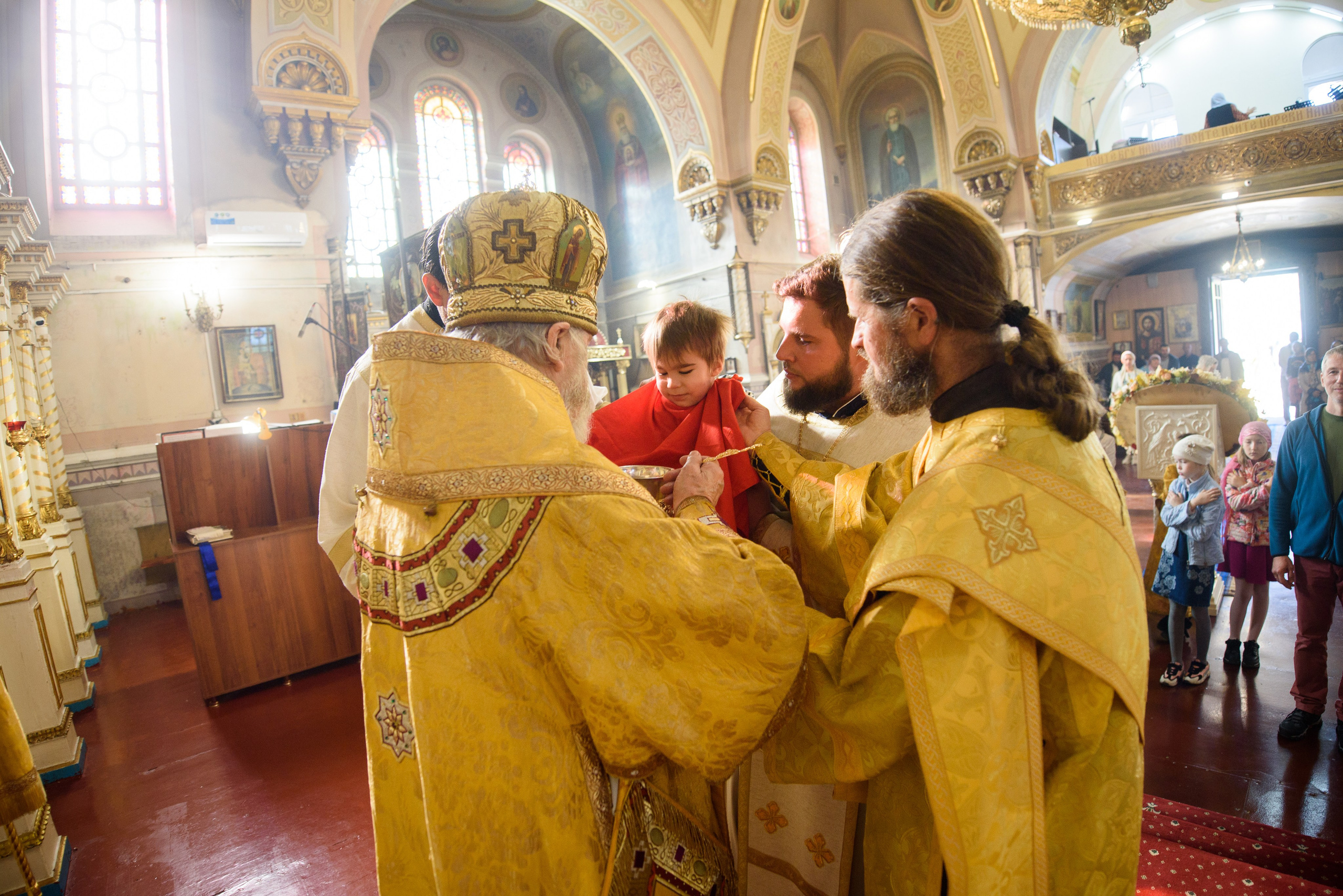 Воскресная литургия 29.10.2023. Семейный и свадебный фотограф в Феодосии и Коктебеле