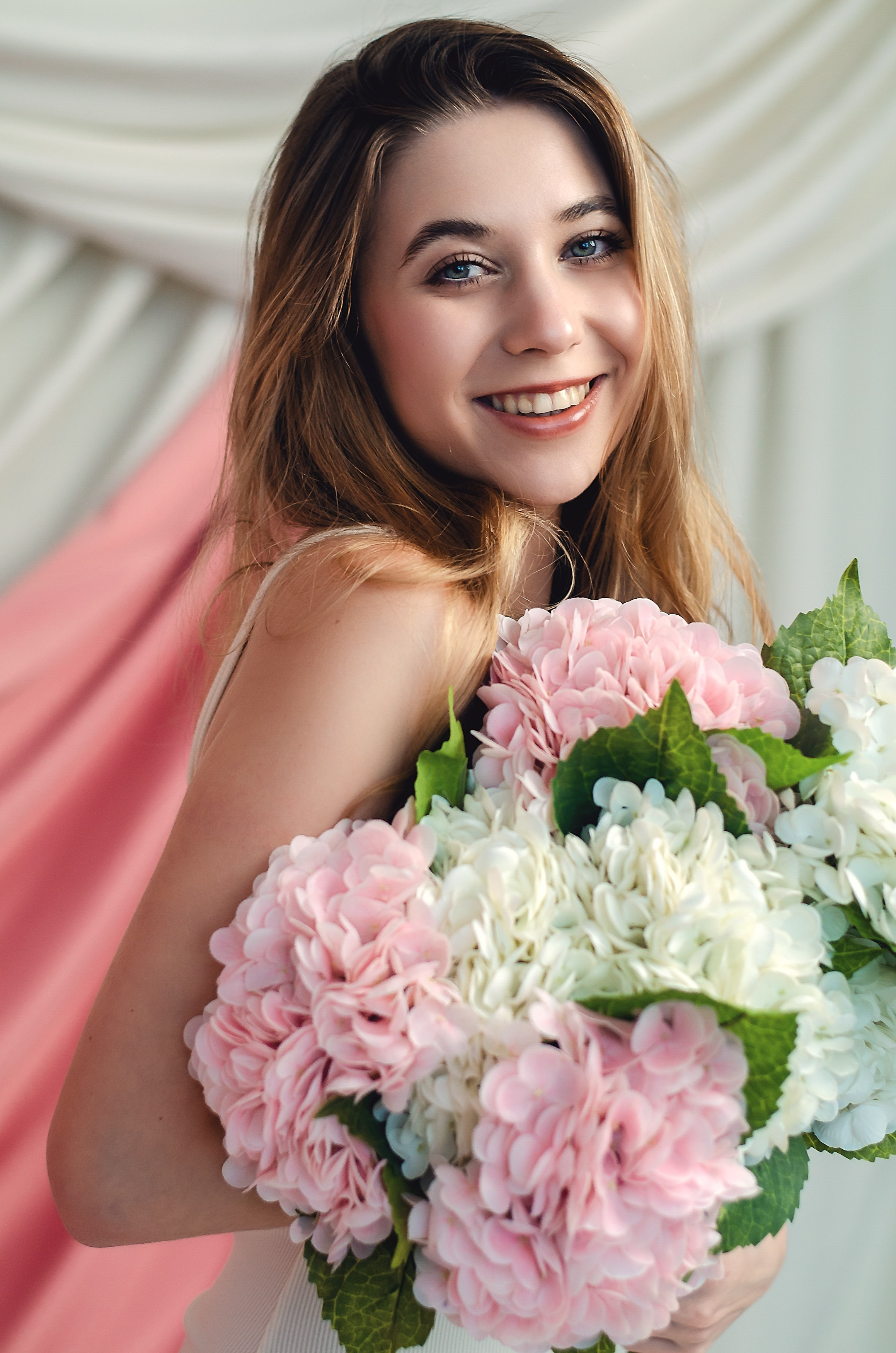 Студийные съемки в Брянске. Профессиональный фотограф Брянск