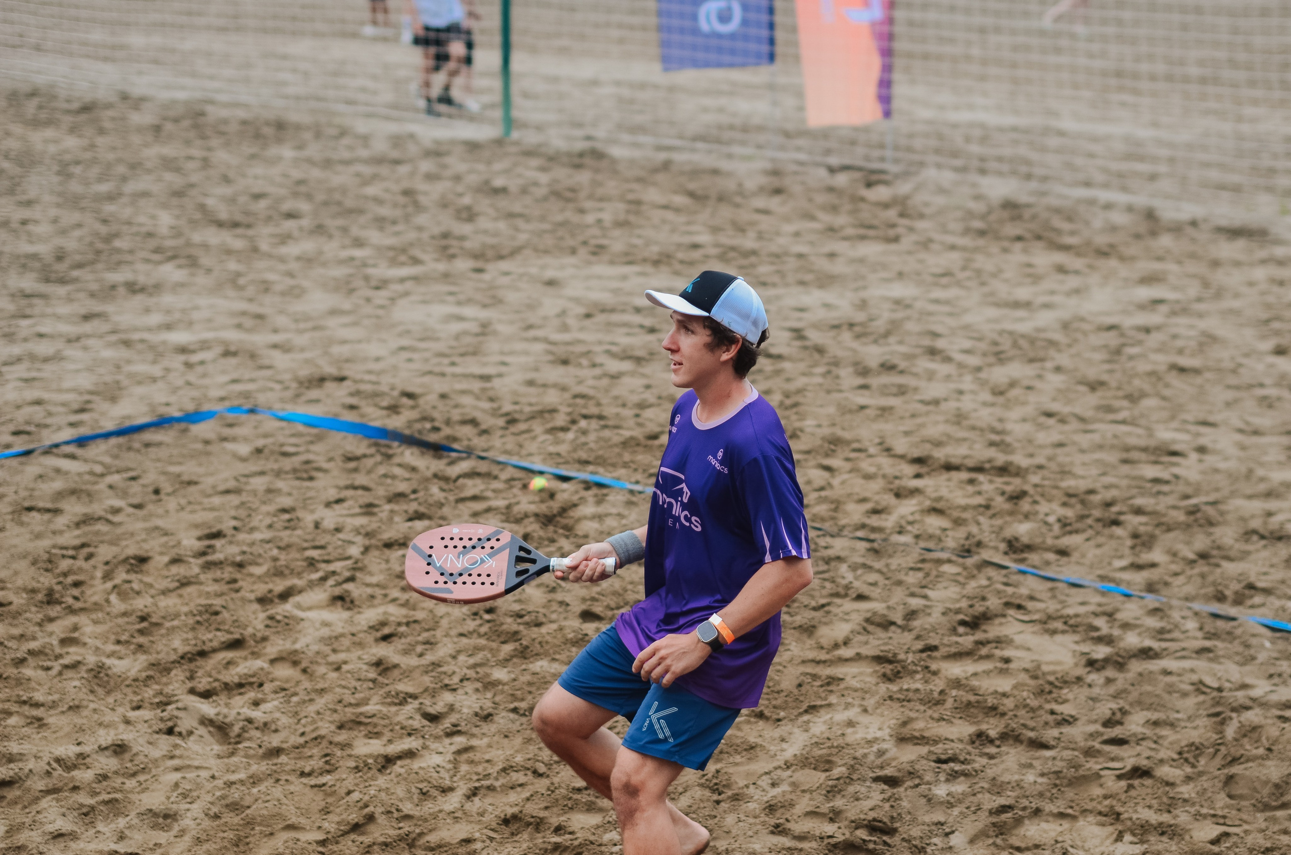 Фестиваль «Грань» 2025. Спортивная площадка. Денисова Аля — фотограф для парных съемок и индивидуальных историй в Барнауле