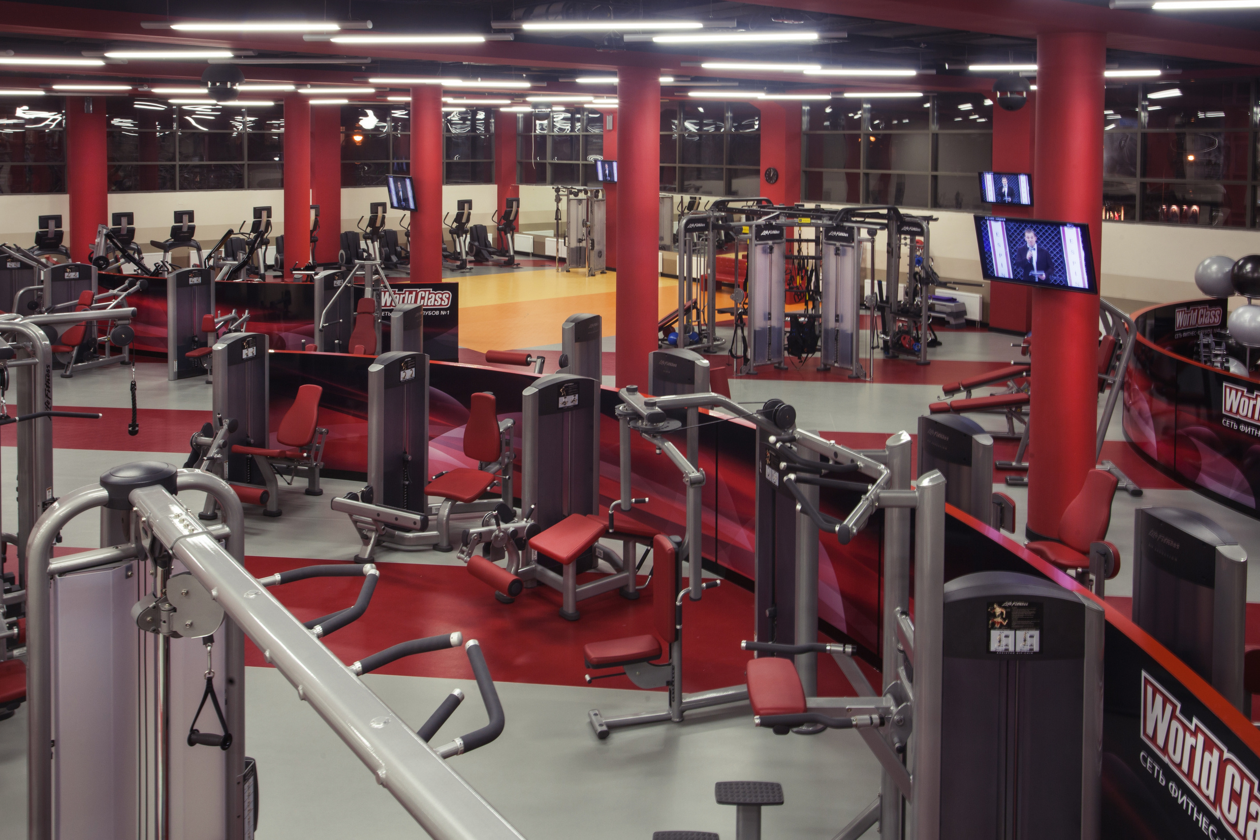 фотосъемка спортивных клубов world class и интерьеров спортивных залов и бассейнов