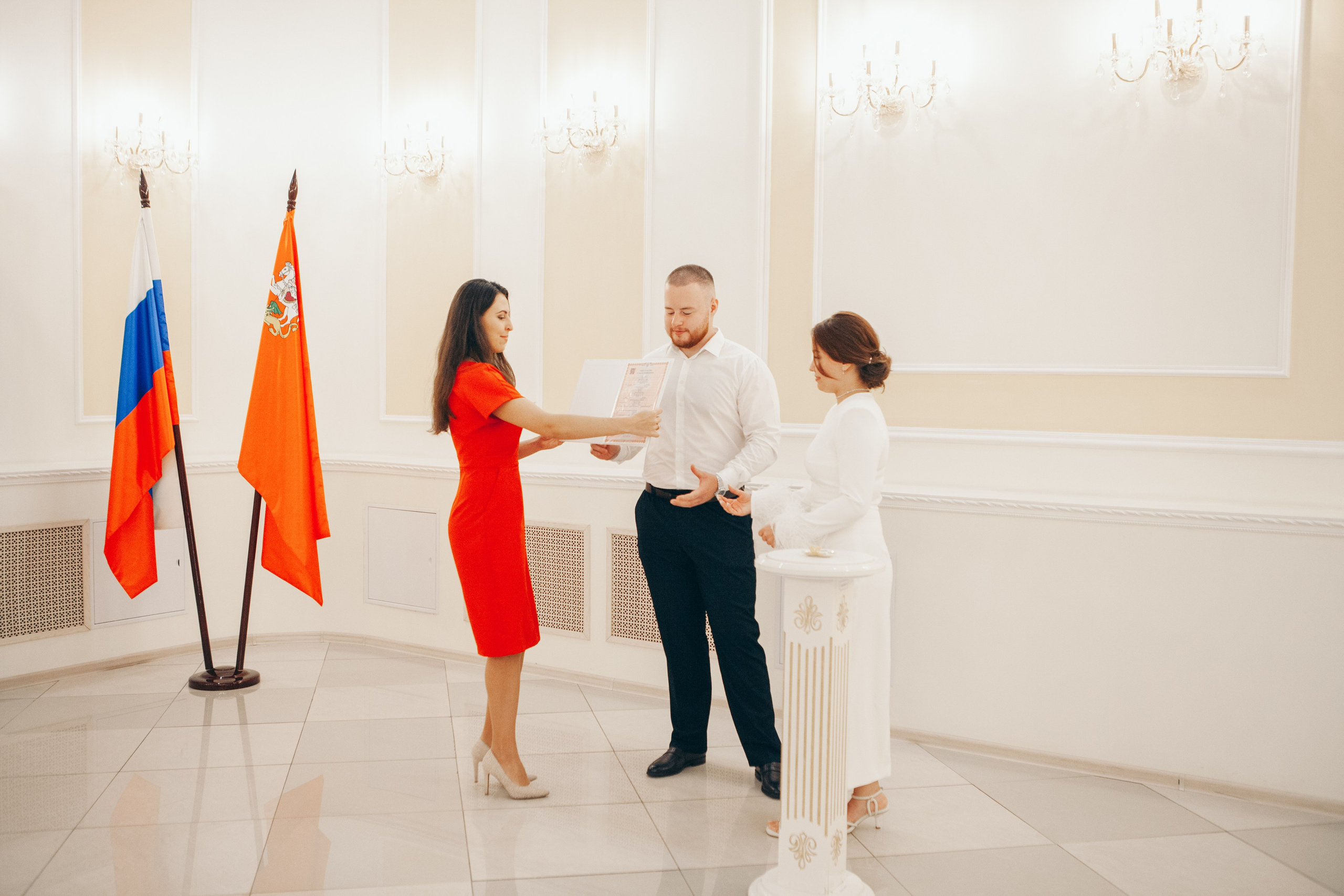 Роспись в ЗАГСе г Королёв. Фотограф Ольга Ефремова