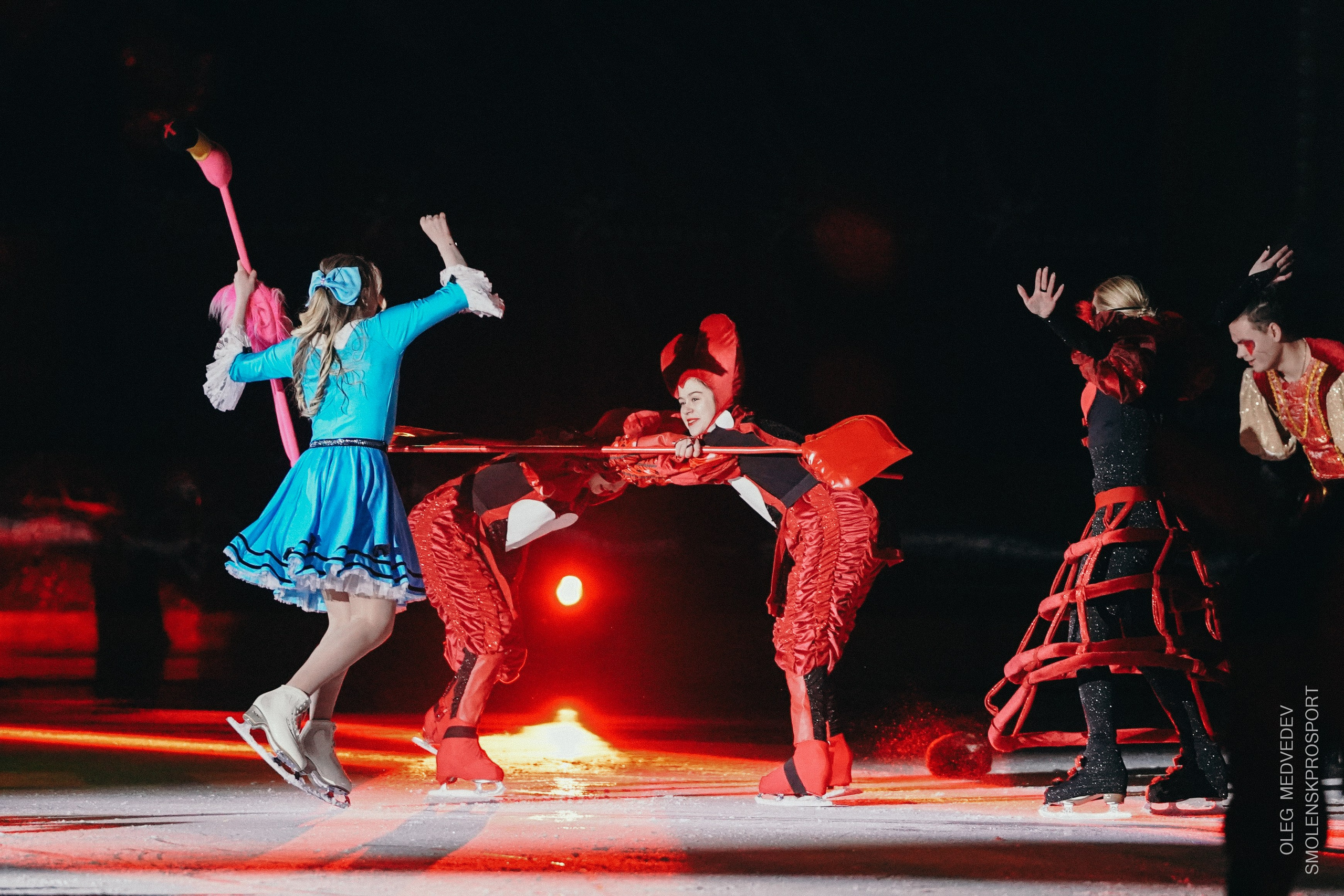 Алиса в стране чудес шоу на льду. Спортивный фотограф Олег Медведев | prosport67 | Смоленск