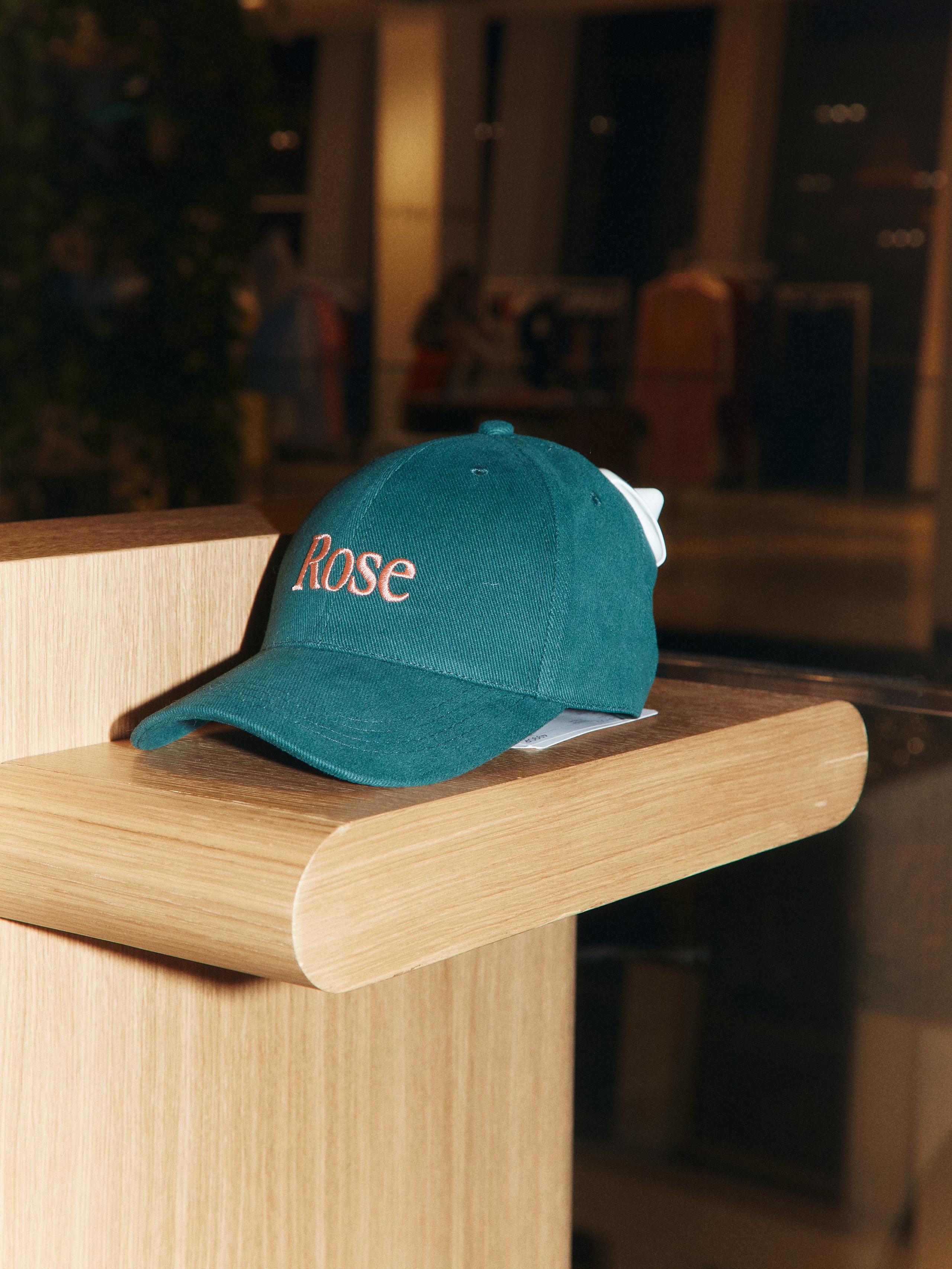 CHAIKA store opening in Tsvetnoy. Photographer Daria Ilkevich