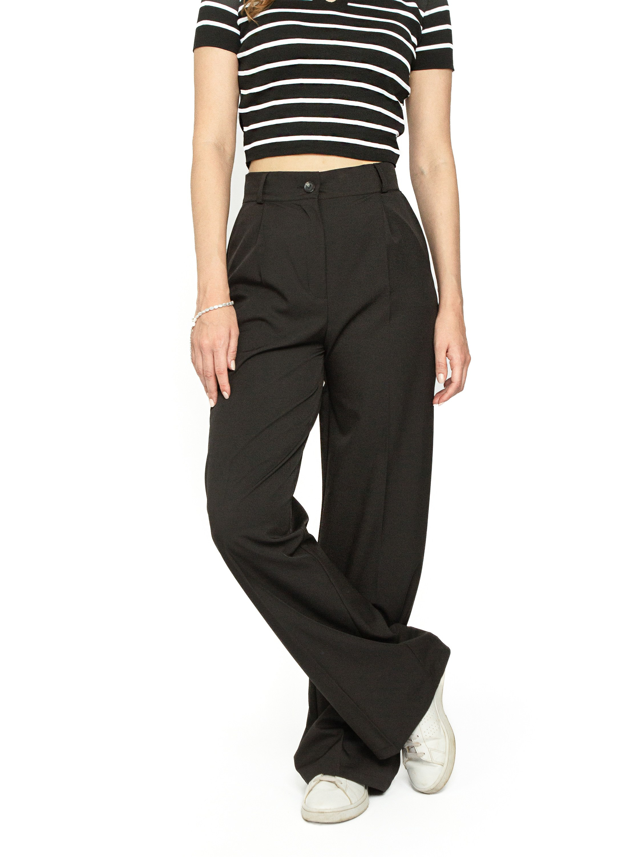 Брюки // Штаны. DEWA | фотостудия для маркетплейсов