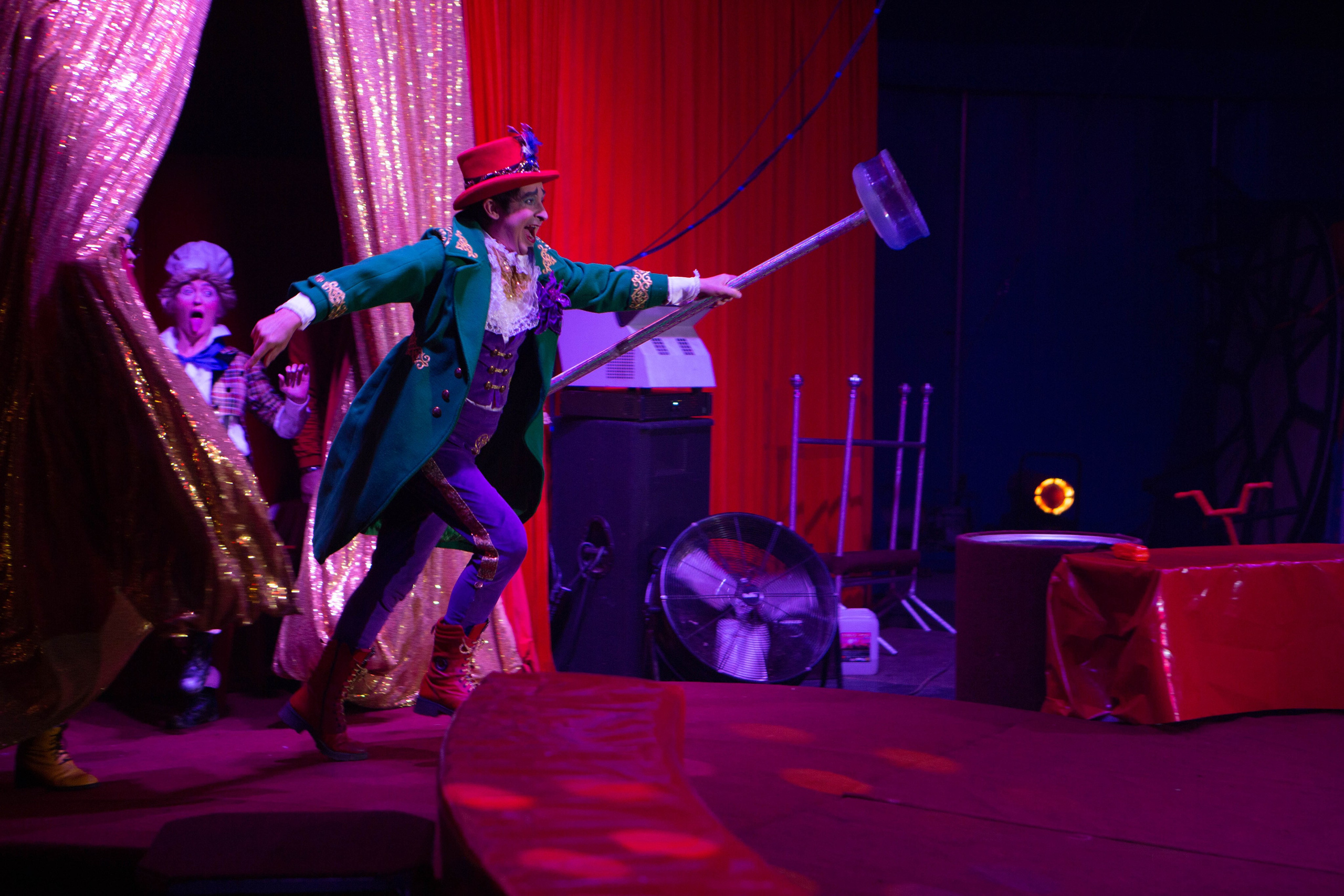 Репортаж шоу| представлений. Фотограф Диана Грачёва