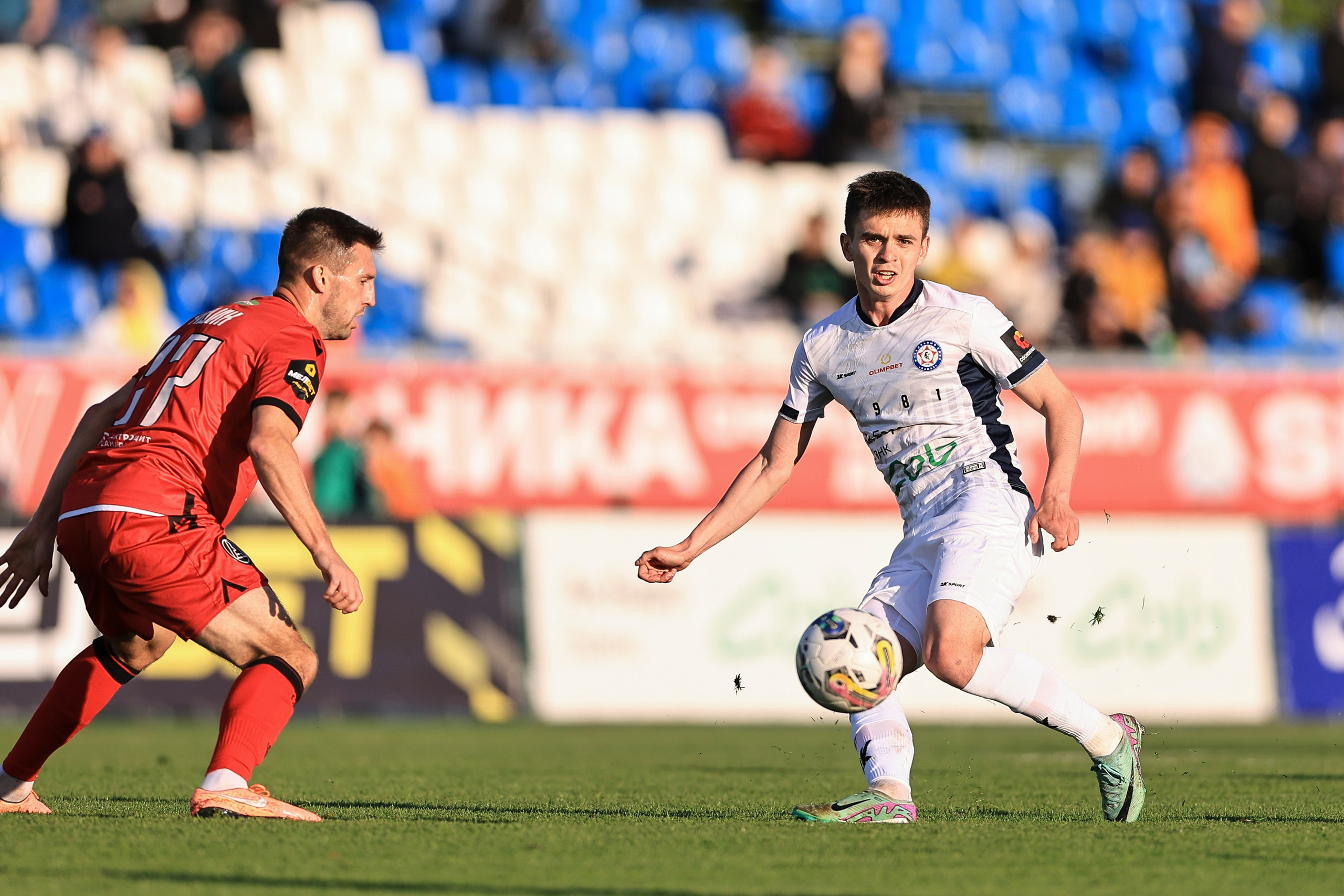 ФК Камаз — ФК Акрон. Спортивный репортажный фотограф Казань Нафис Сиразетдинов