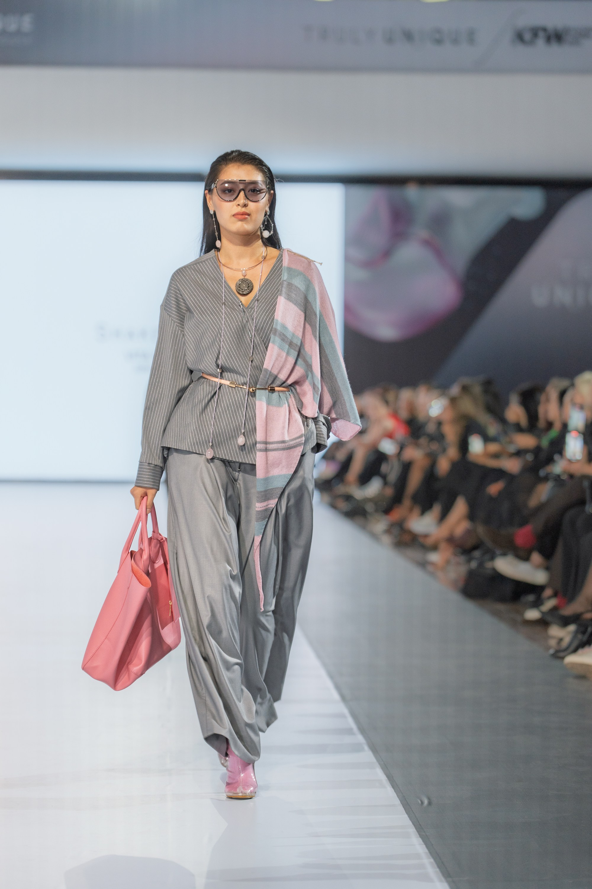 Shakerbay Vita Nova. Сайт Алматинского НЮ АРТ, будуар и фэшн фотографа Дениса Карпенко