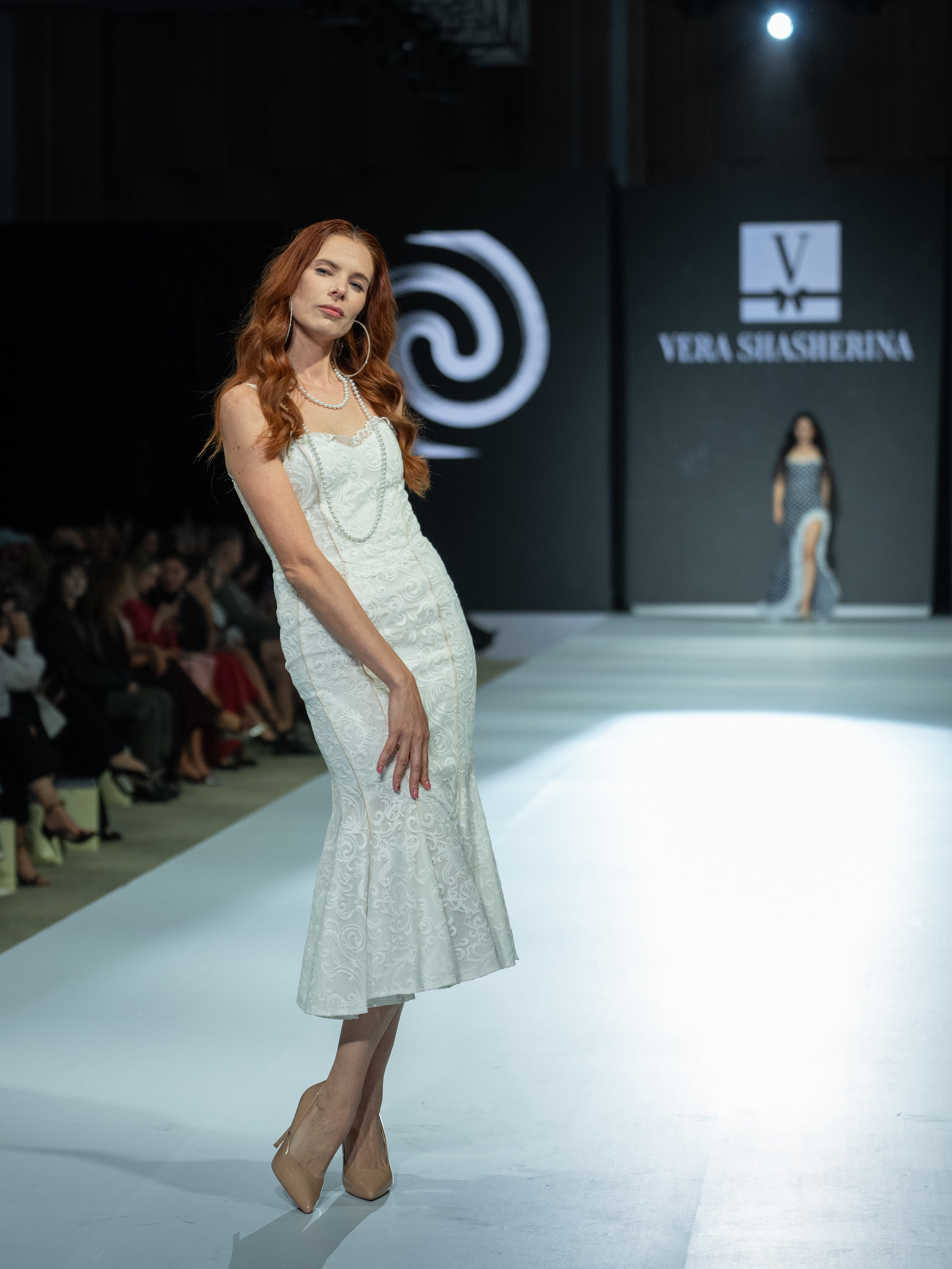 EURASIAN FASHION WEEK Vera Shasherina. Сайт Алматинского НЮ АРТ, будуар и фэшн фотографа Дениса Карпенко