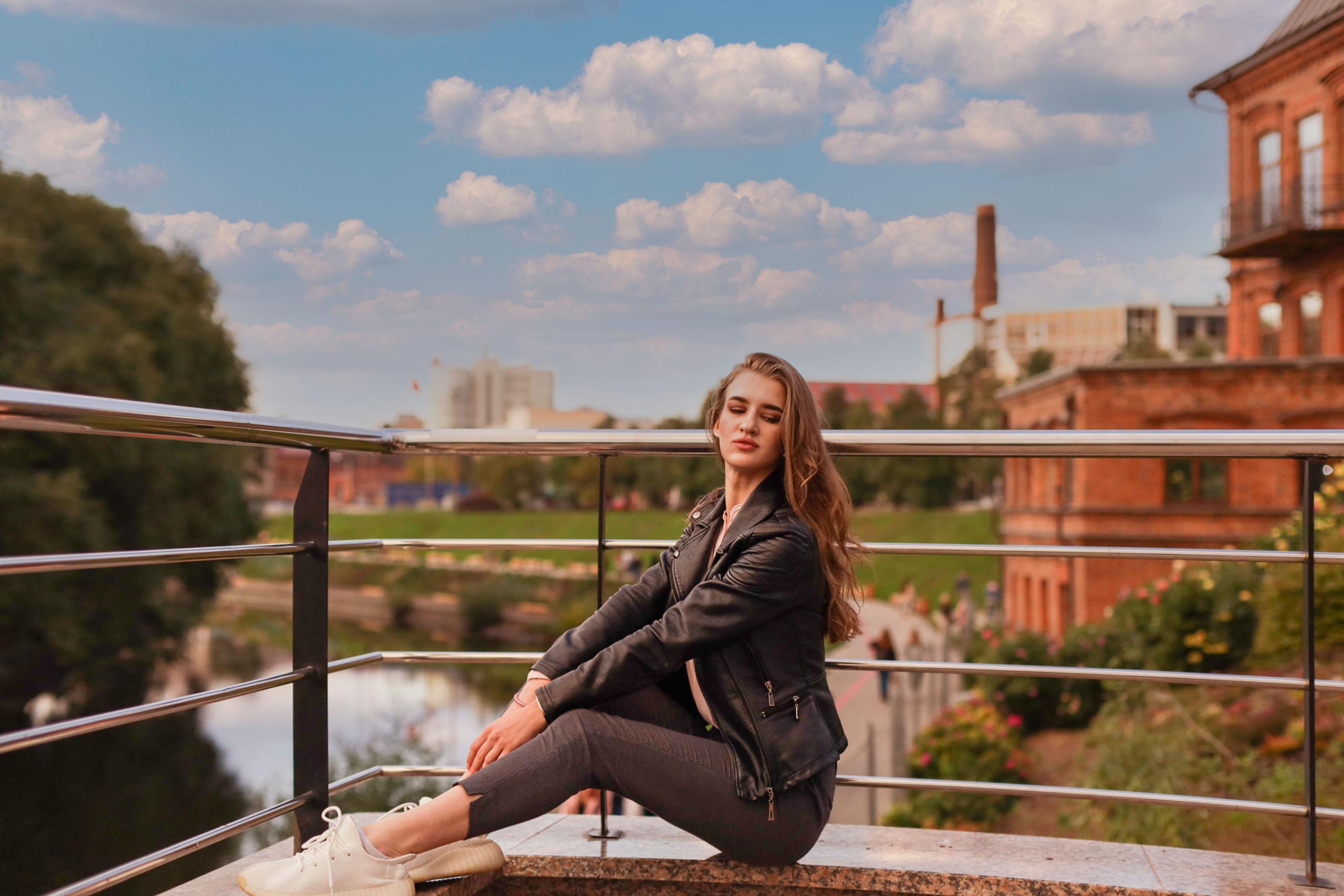 Фотосессия на набережной в Екатеринбурге 