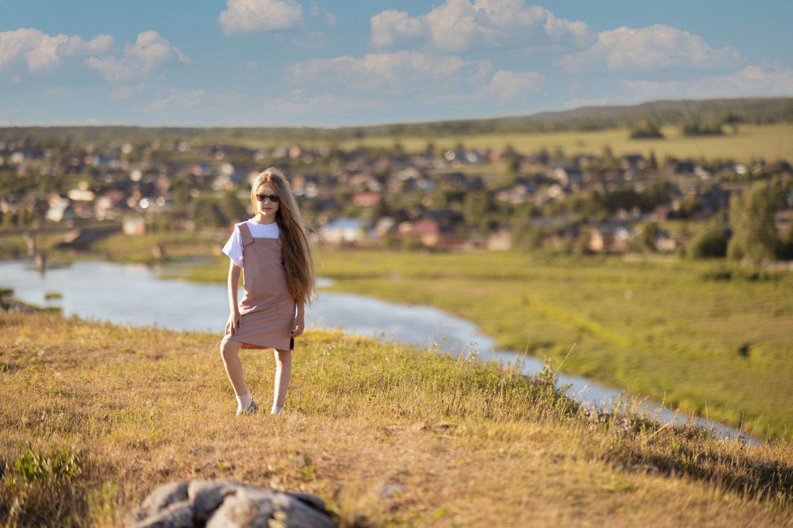 Алиса в деревне. Фотограф в Екатеринбурге Олег Алексеев. Фотосессия в Екатеринбурге