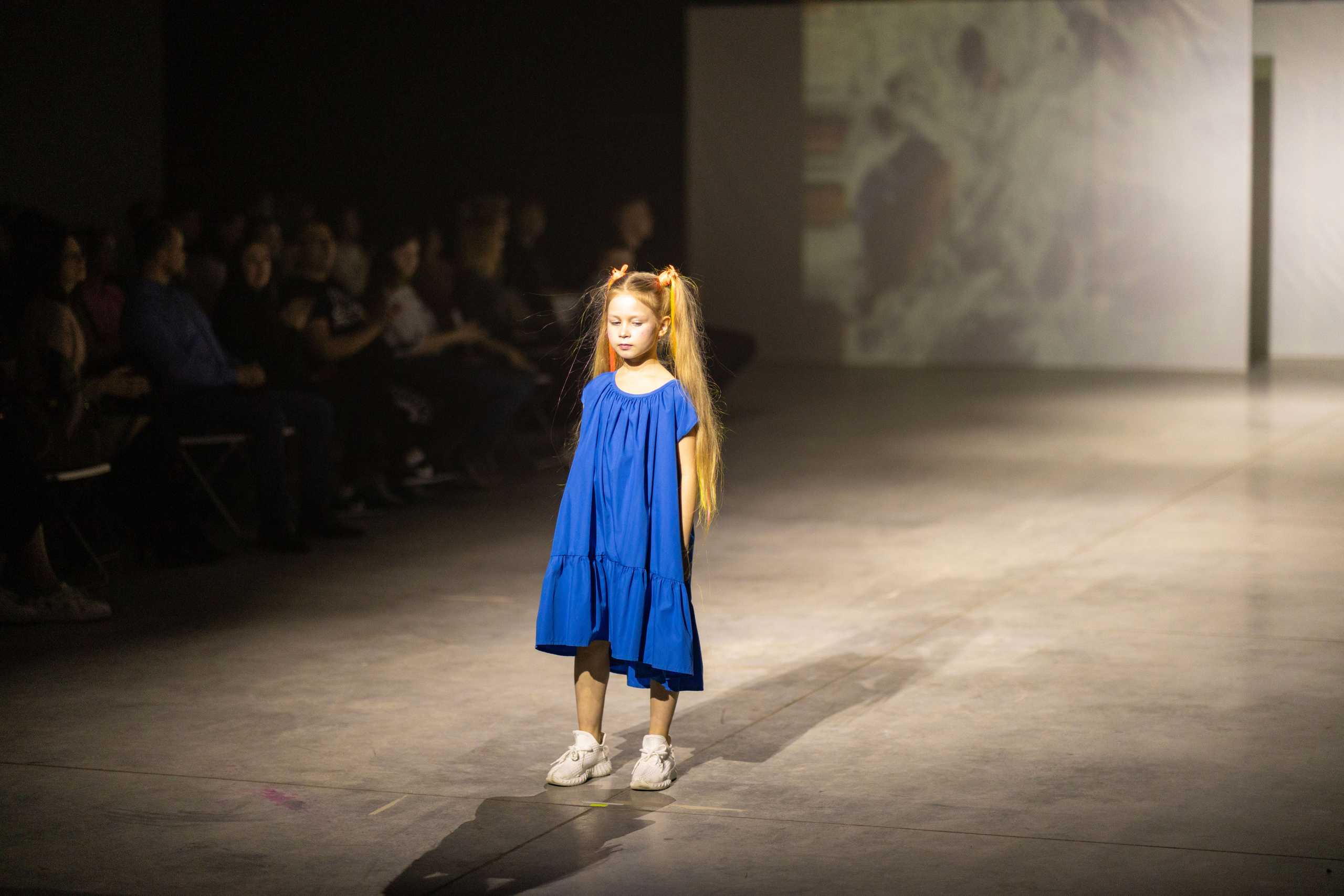 Съемки показа мод в Свердловской киностудии. Фотограф в Екатеринбурге Олег Алексеев. Фотосессия в Екатеринбурге