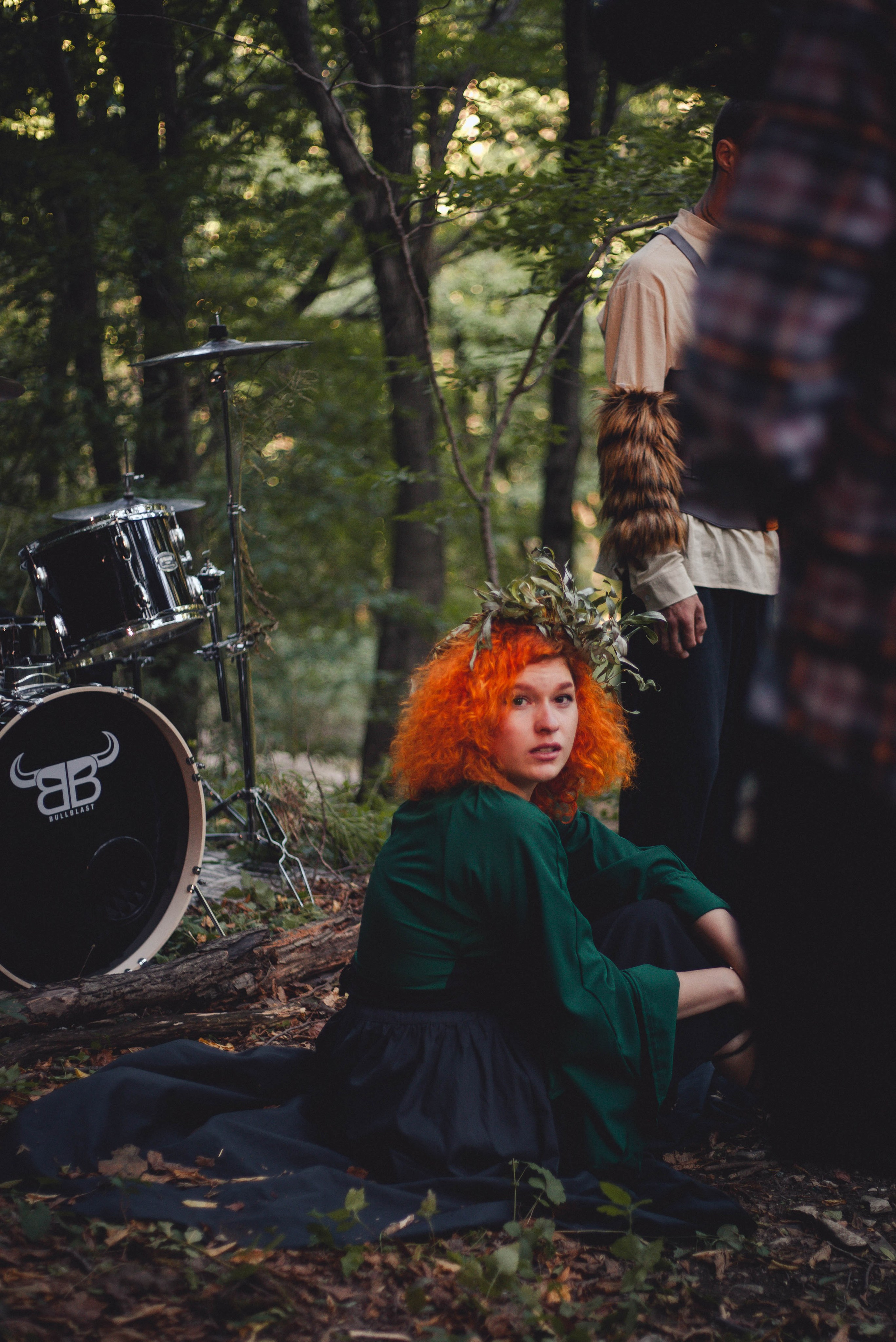 Клип. Уличный фотограф Города N