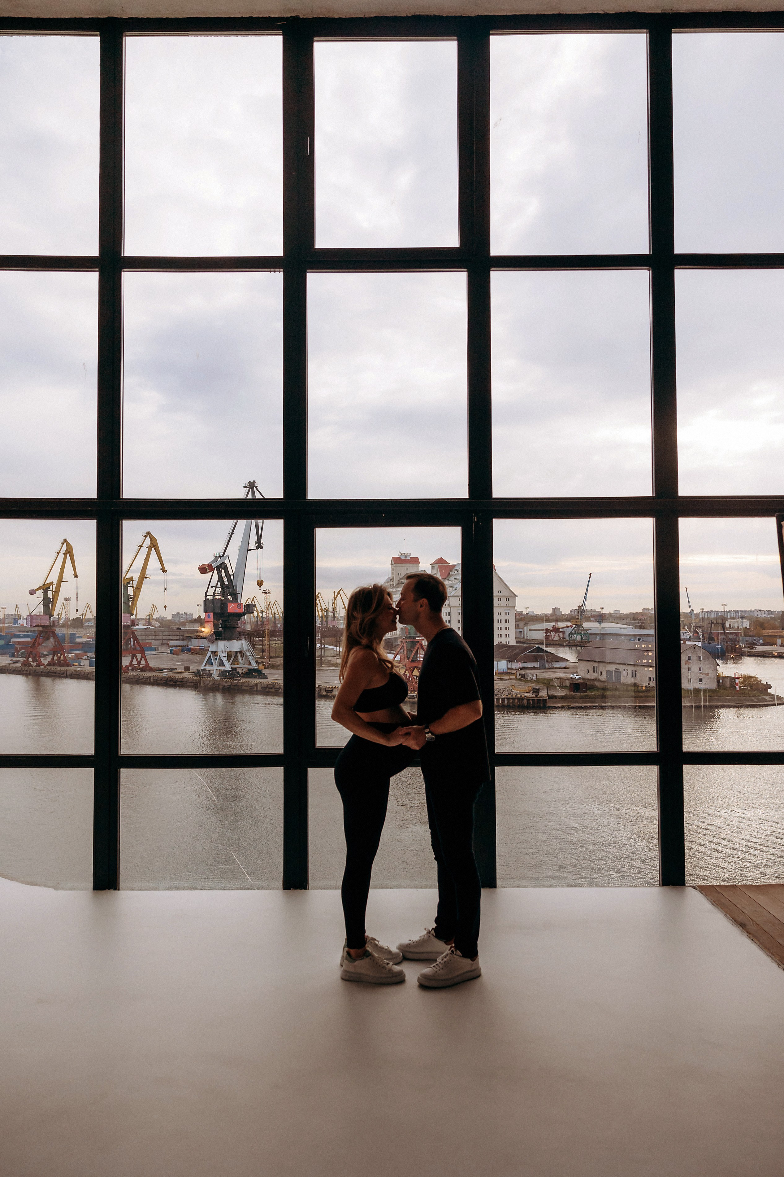 Валя и семья.В ожидании Владимира.Фотостудия Баланс. Фотограф в Калининграде свадебная фотография, репортажная, фотосессии